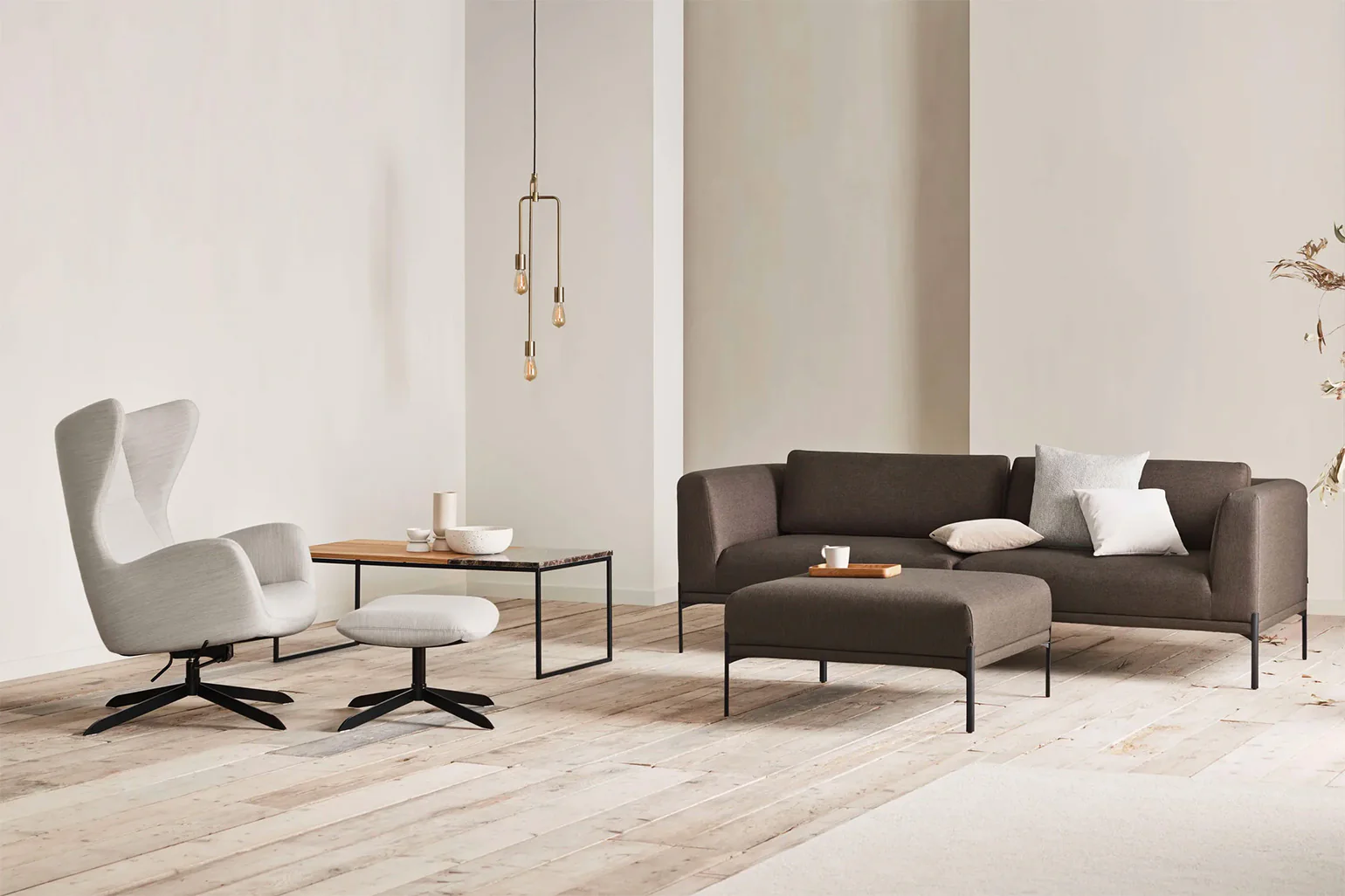 Bolia Caisa 4 Seater with Chaise - Image 4