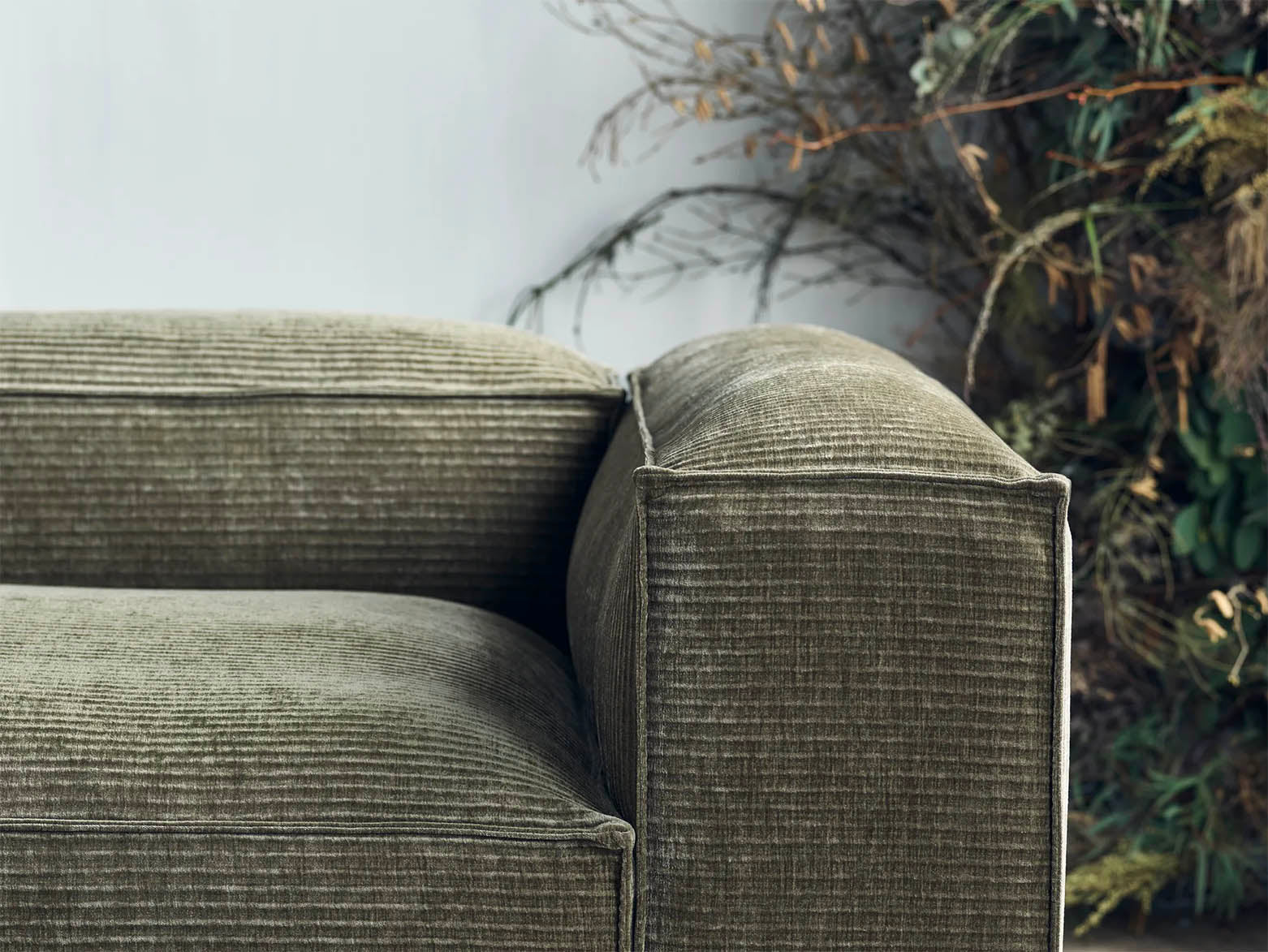 Bolia Cosima Sofa - Corner Unit Large & Chaise Lounge Large - Depth 120cm - Image 8