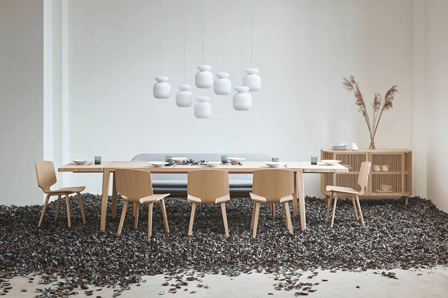 Bolia Graceful Dining Table - Image 4