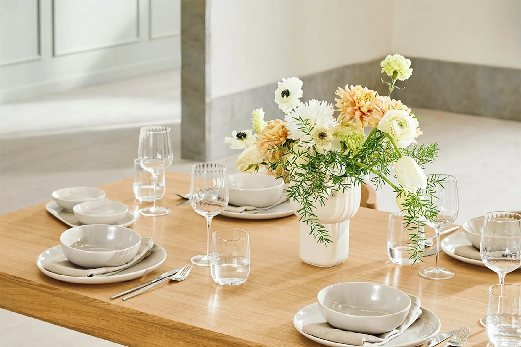 Bolia Ronya Extension Dining Table - 180cm - Image 2