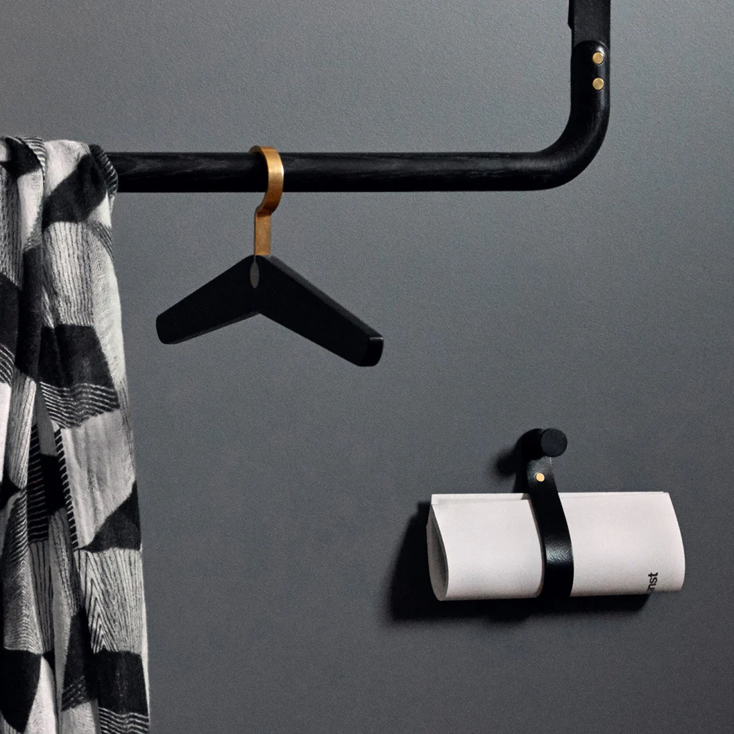 Bolia Trapeze Hook - Black - Image 2