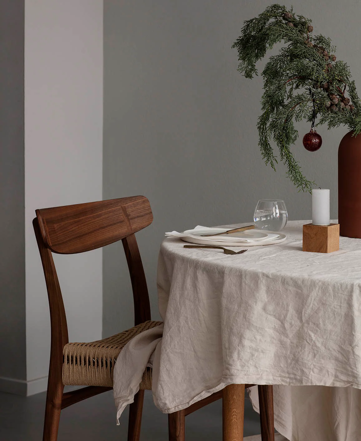 Carl Hansen & Søn CH23 Chair Walnut - Image 2