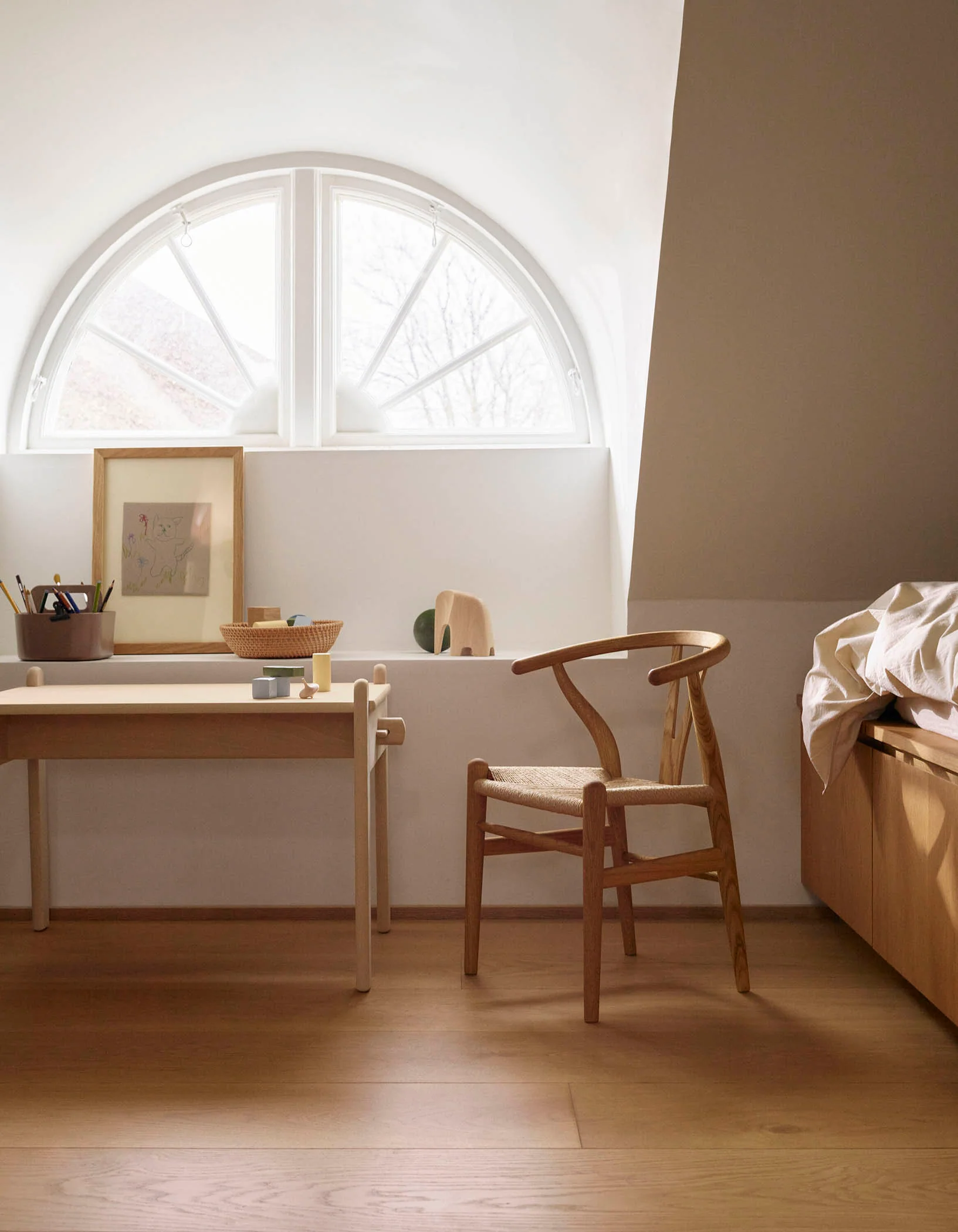 Carl Hansen & Søn CH24 Birthday Edition 2024 - Image 8