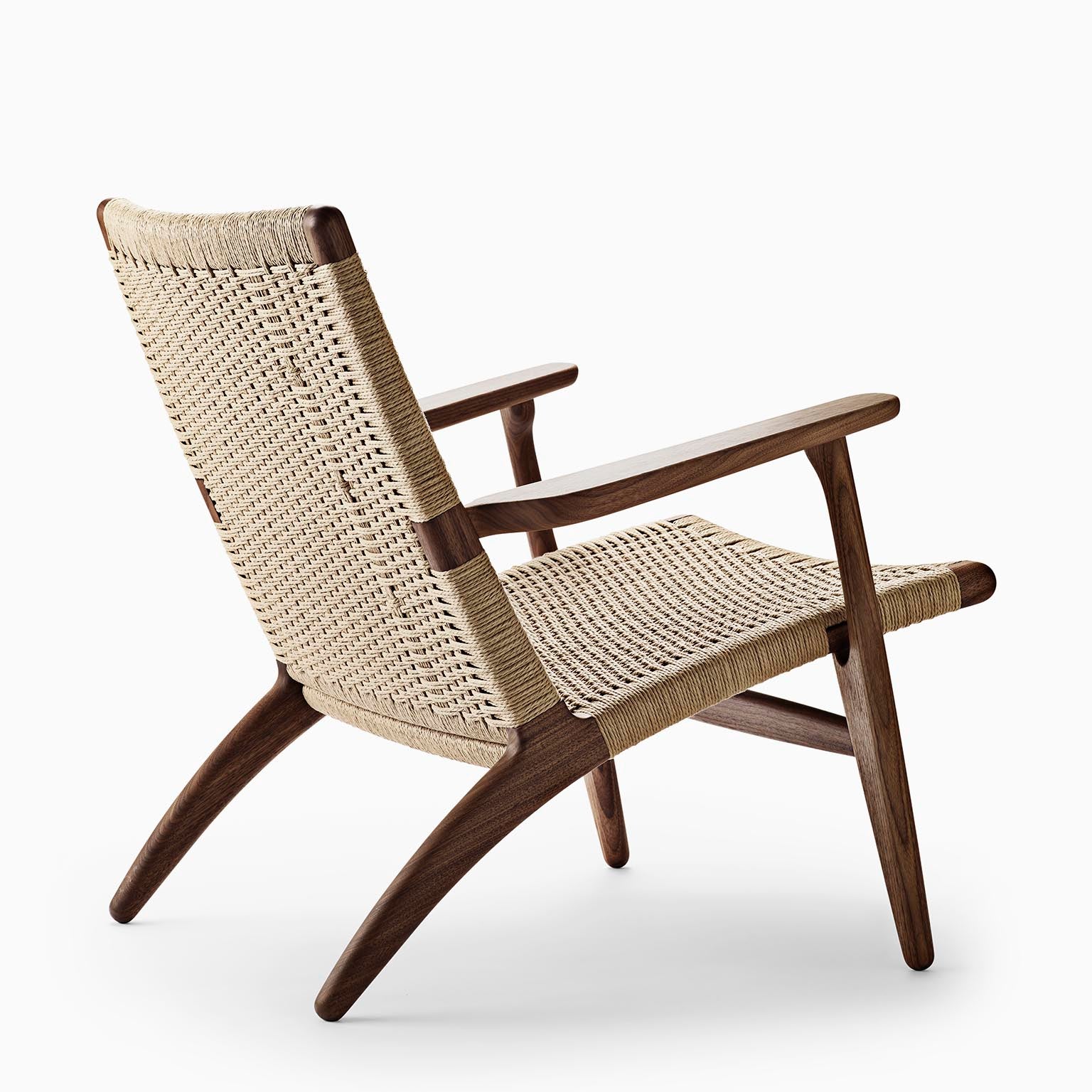 Carl Hansen & Søn CH25 Lounge Chair - Image 16
