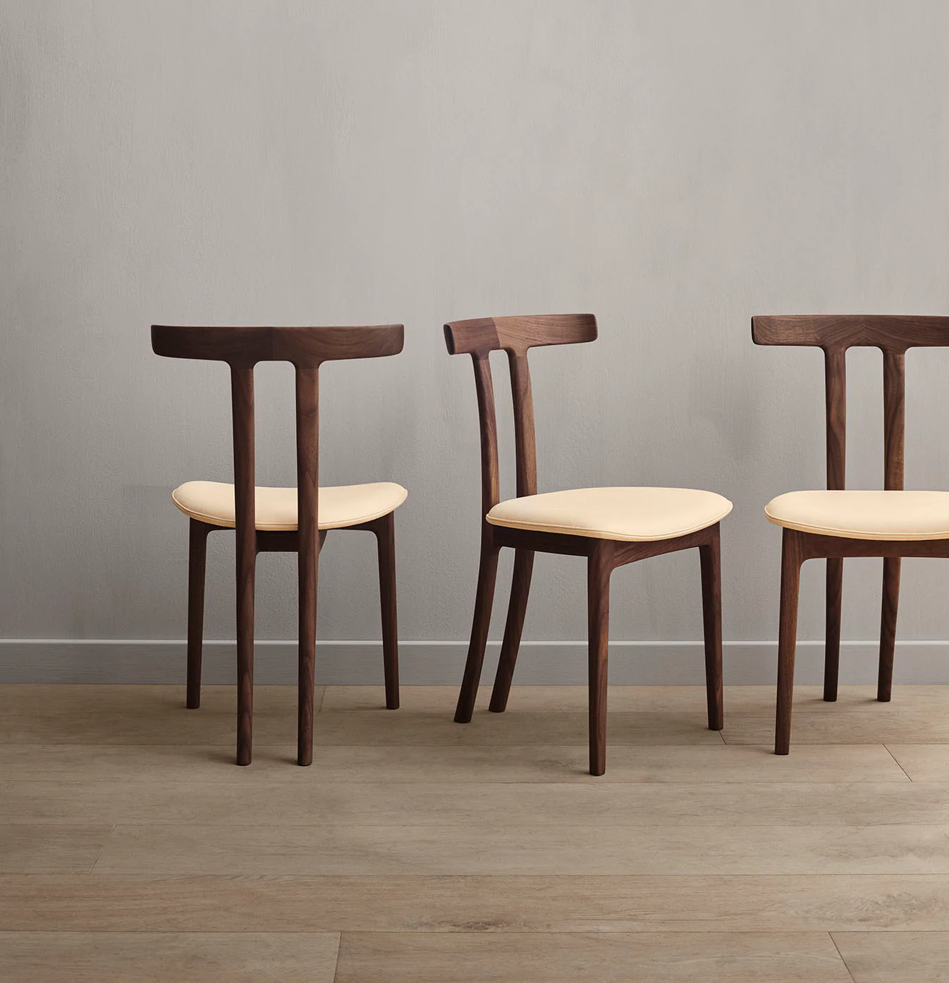 Carl Hansen & Søn OW58 T-Chair Walnut - Image 5