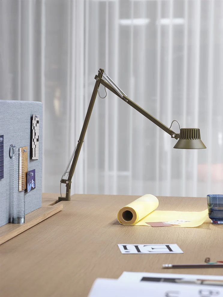 Muuto Dedicate Table Lamp - L2 - Image 2