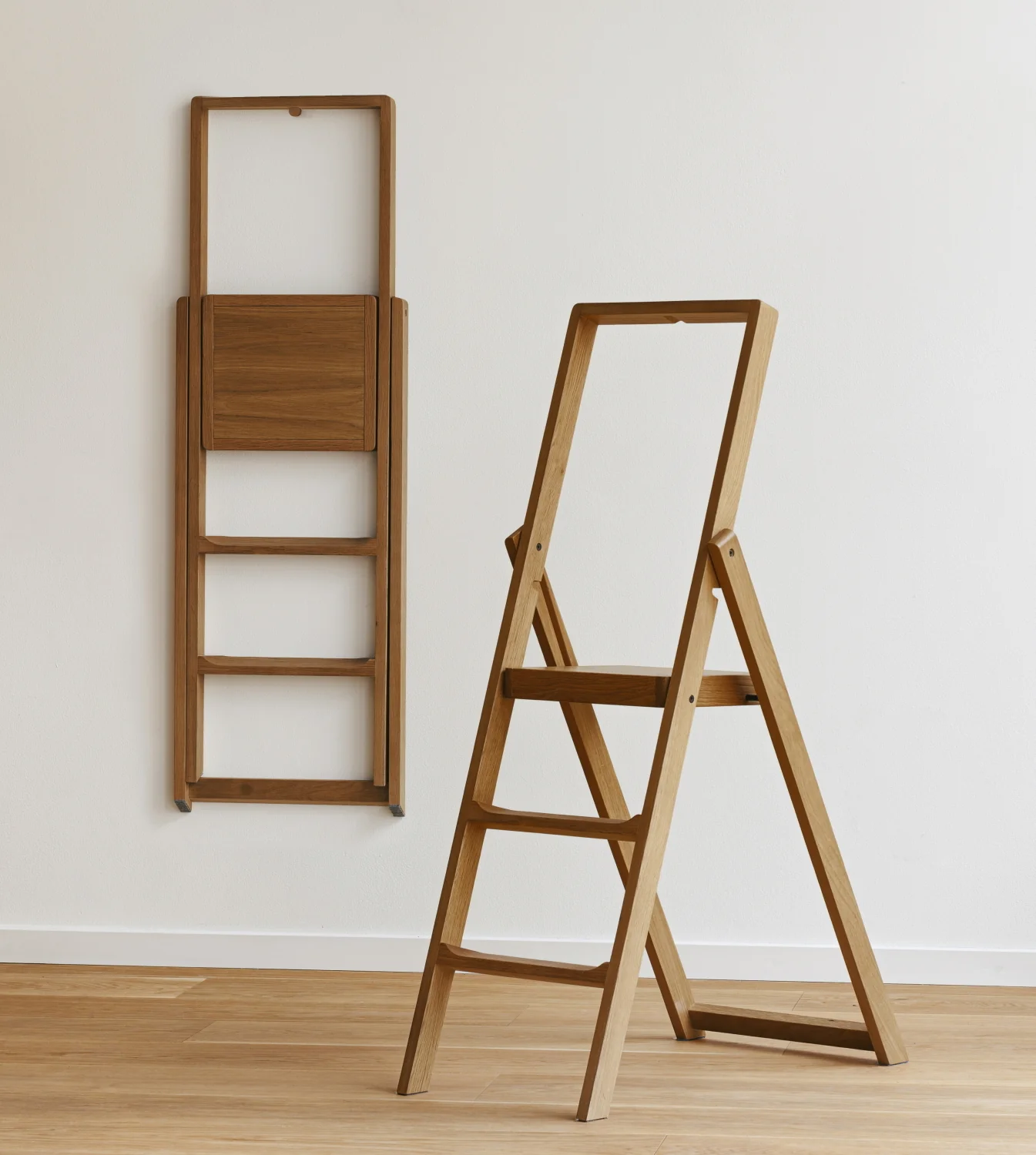 Design House Stockholm Step Ladder - Oak - Image 2