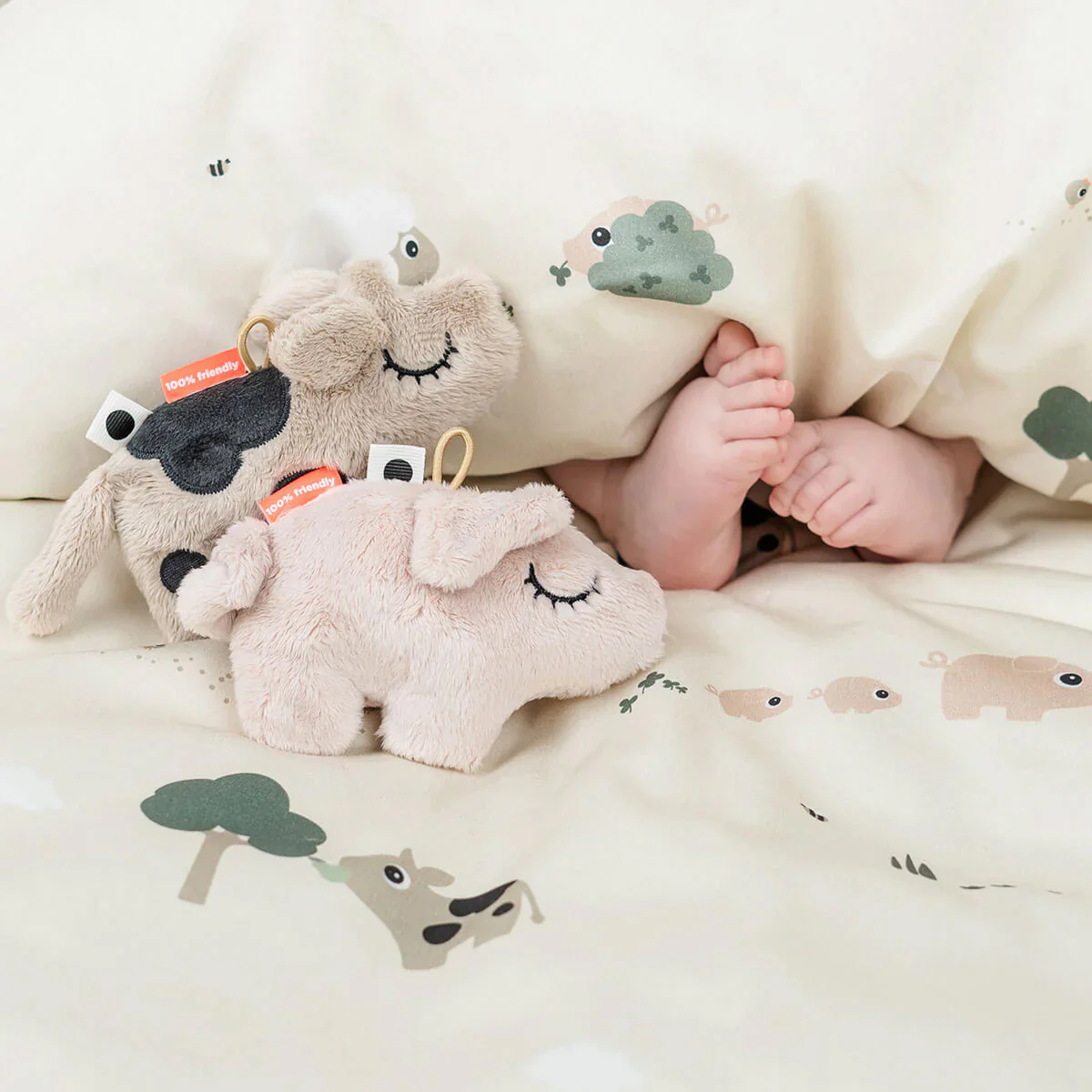 Done by Deer Tiny Sensory Rattle Dotti Sand - Image 3