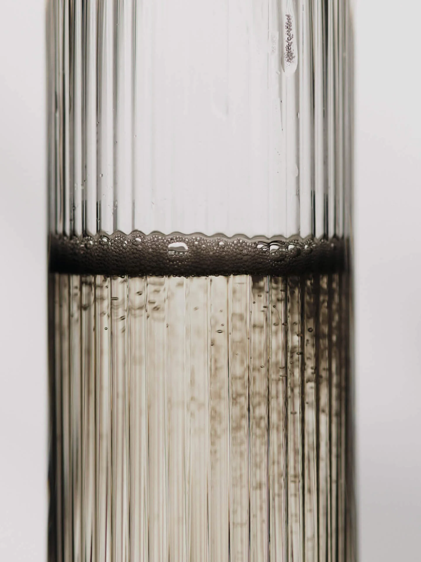 Ferm Living Ripple Champagne Flutes - Set of 2 - Image 4