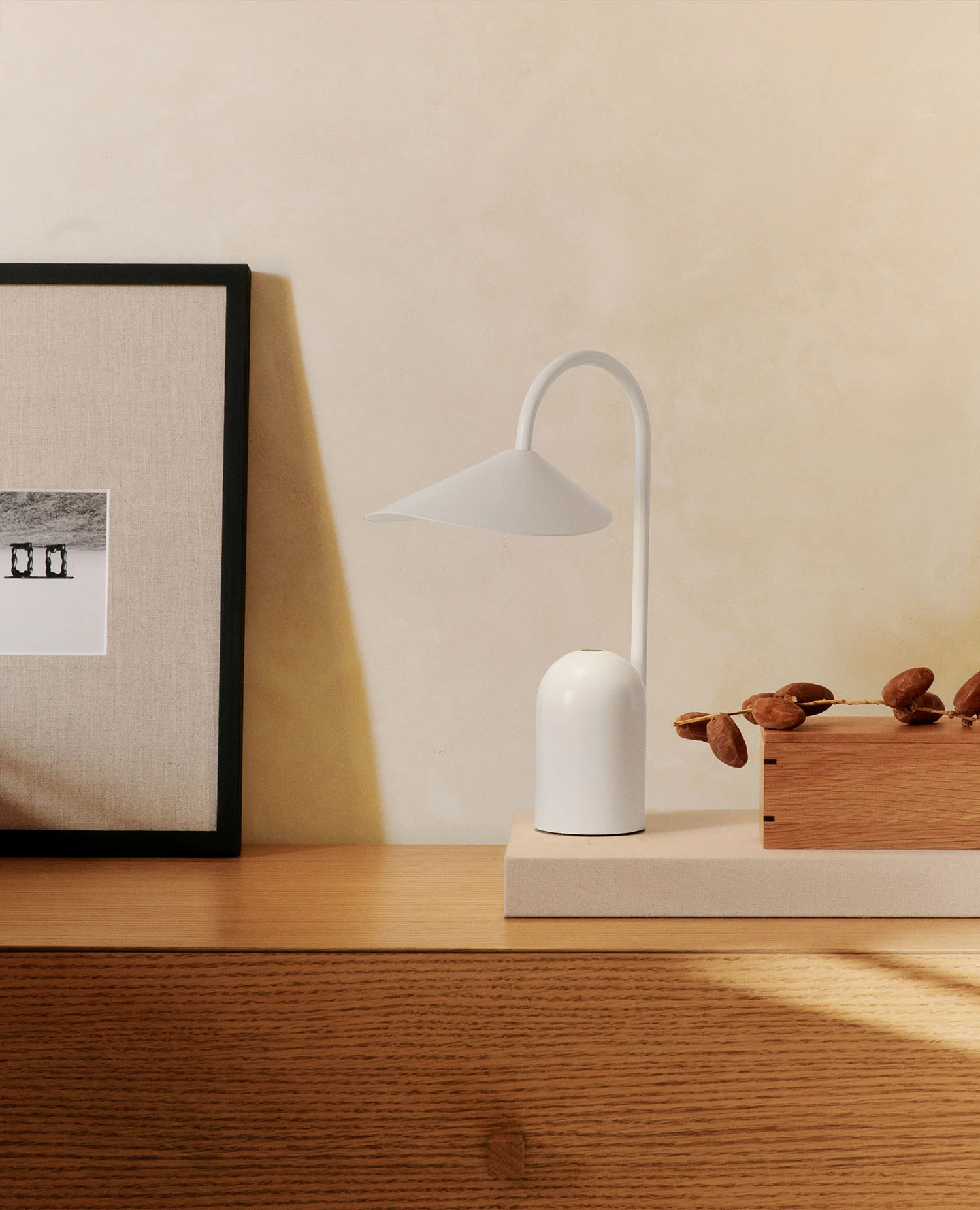 Ferm Living Arum Portable Lamp - White - Image 2