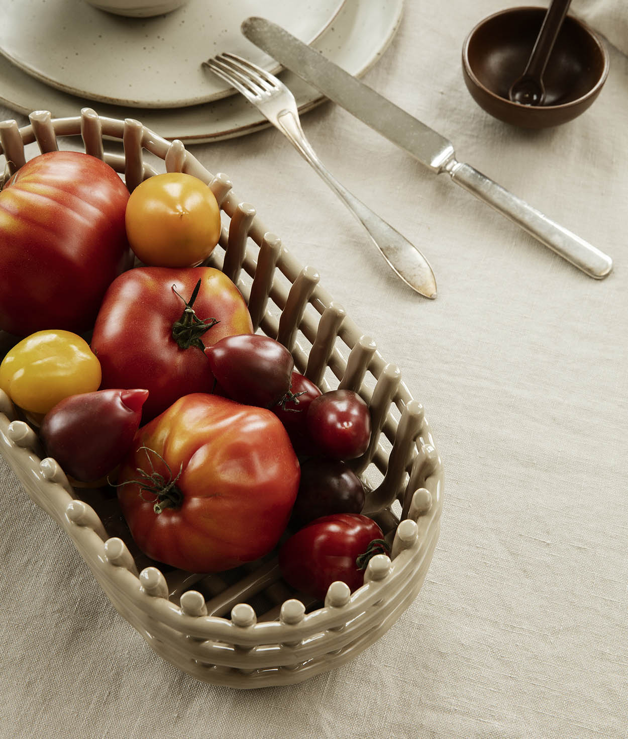 Ferm Living Ceramic Basket Oval - Cashmere - Image 3