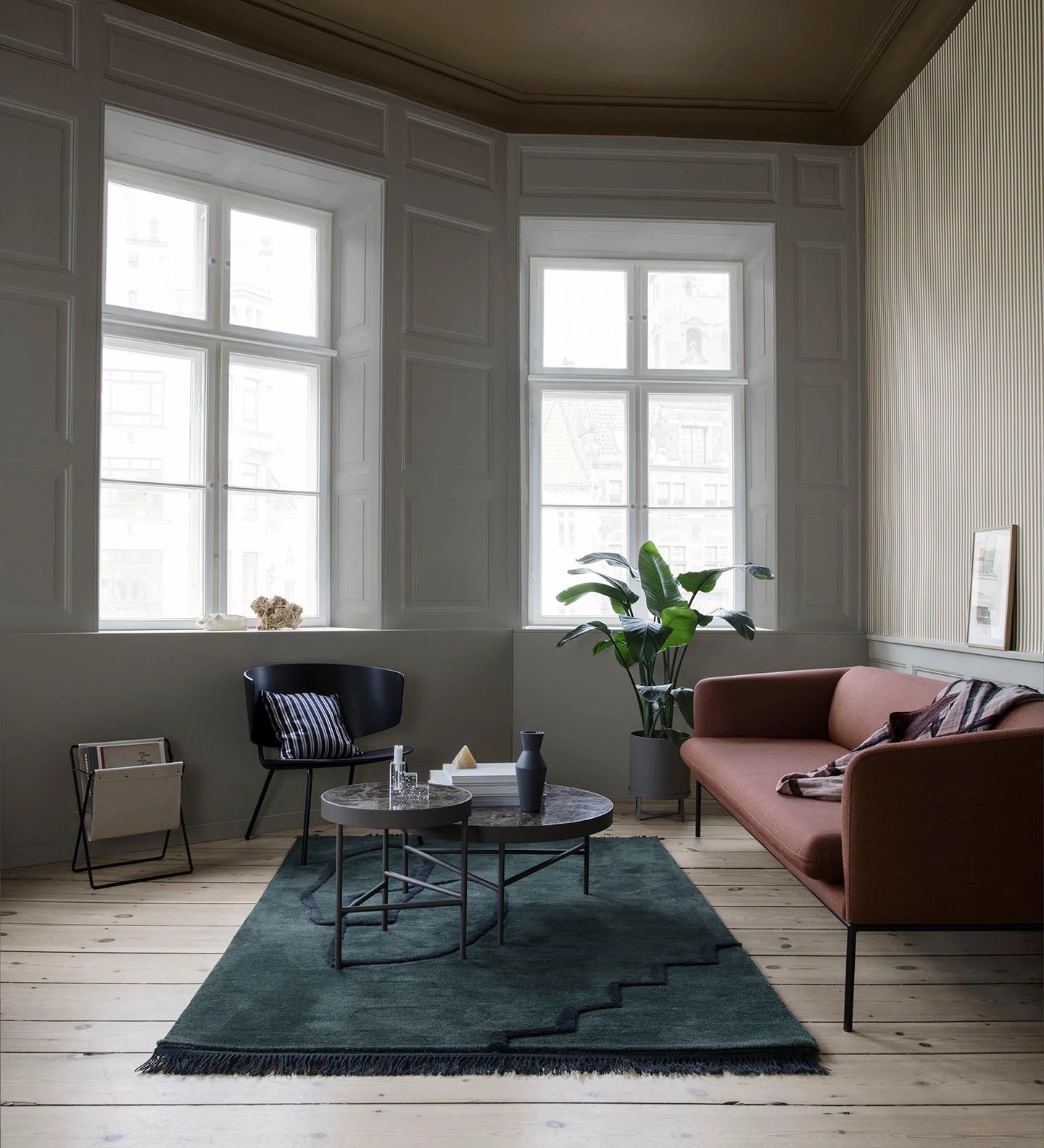 Ferm Living Marble Table Large (Black Marquina) - Image 2