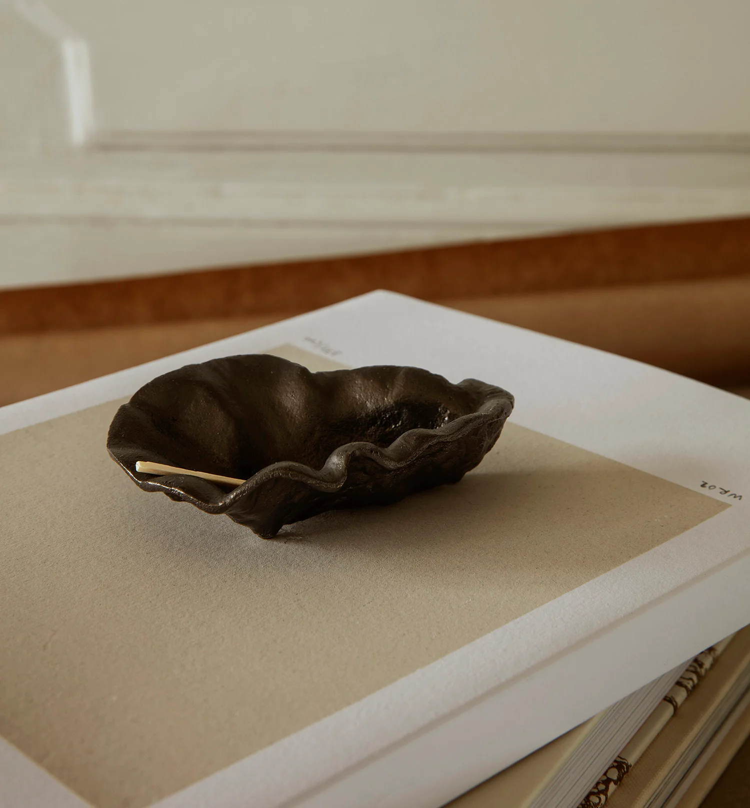 Ferm Living Oyster Bowl - Black Brass - Image 3