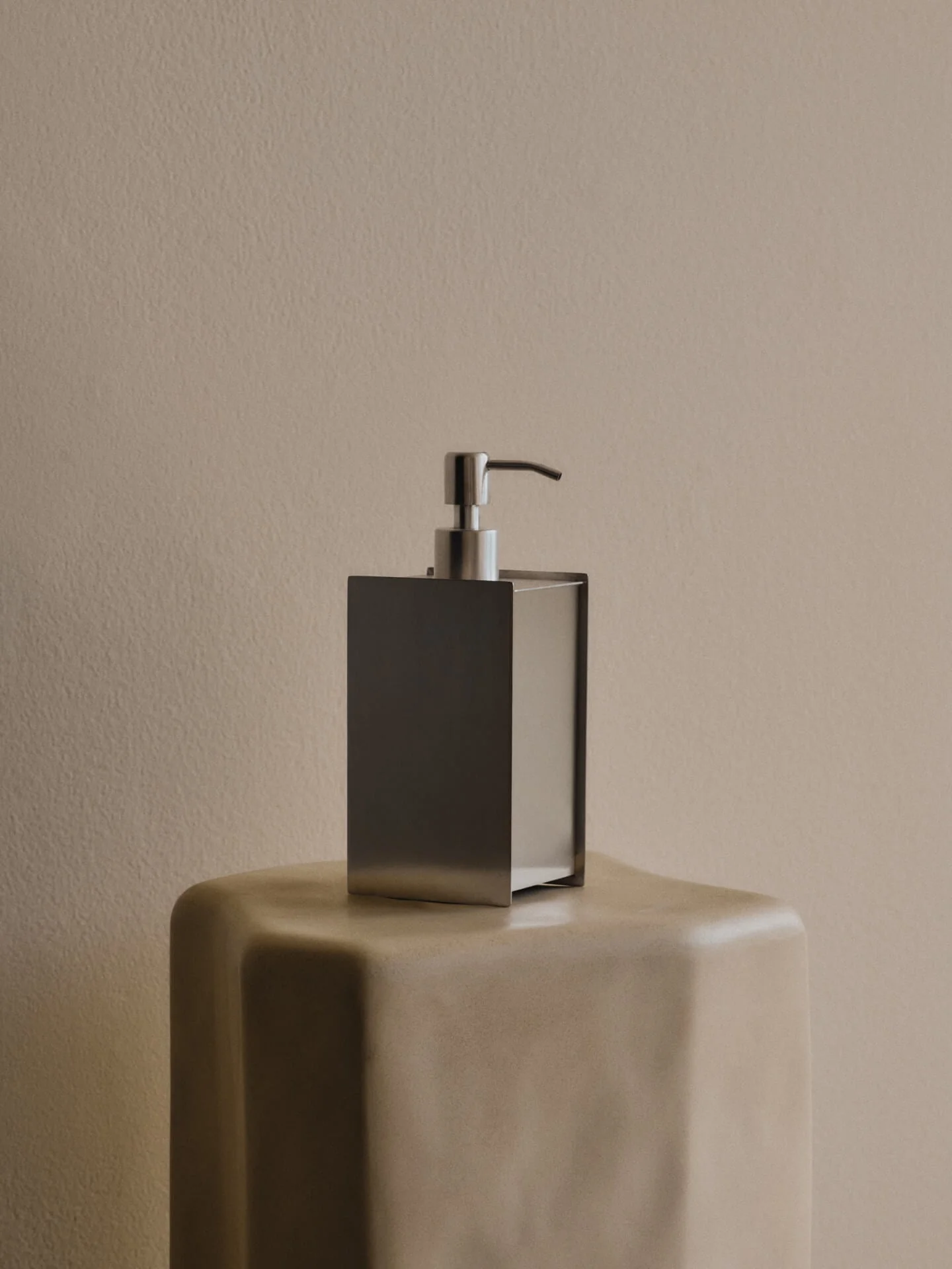 Ferm Living Sama Soap Dispenser - Brushed Stainless Steel - Image 2