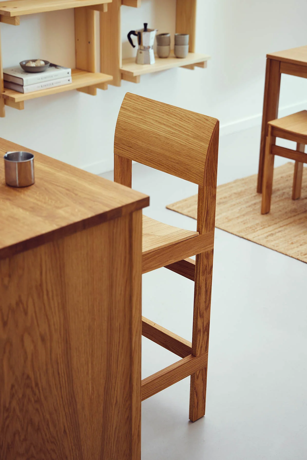 Form & Refine Sonder Bar Chair - Image 6