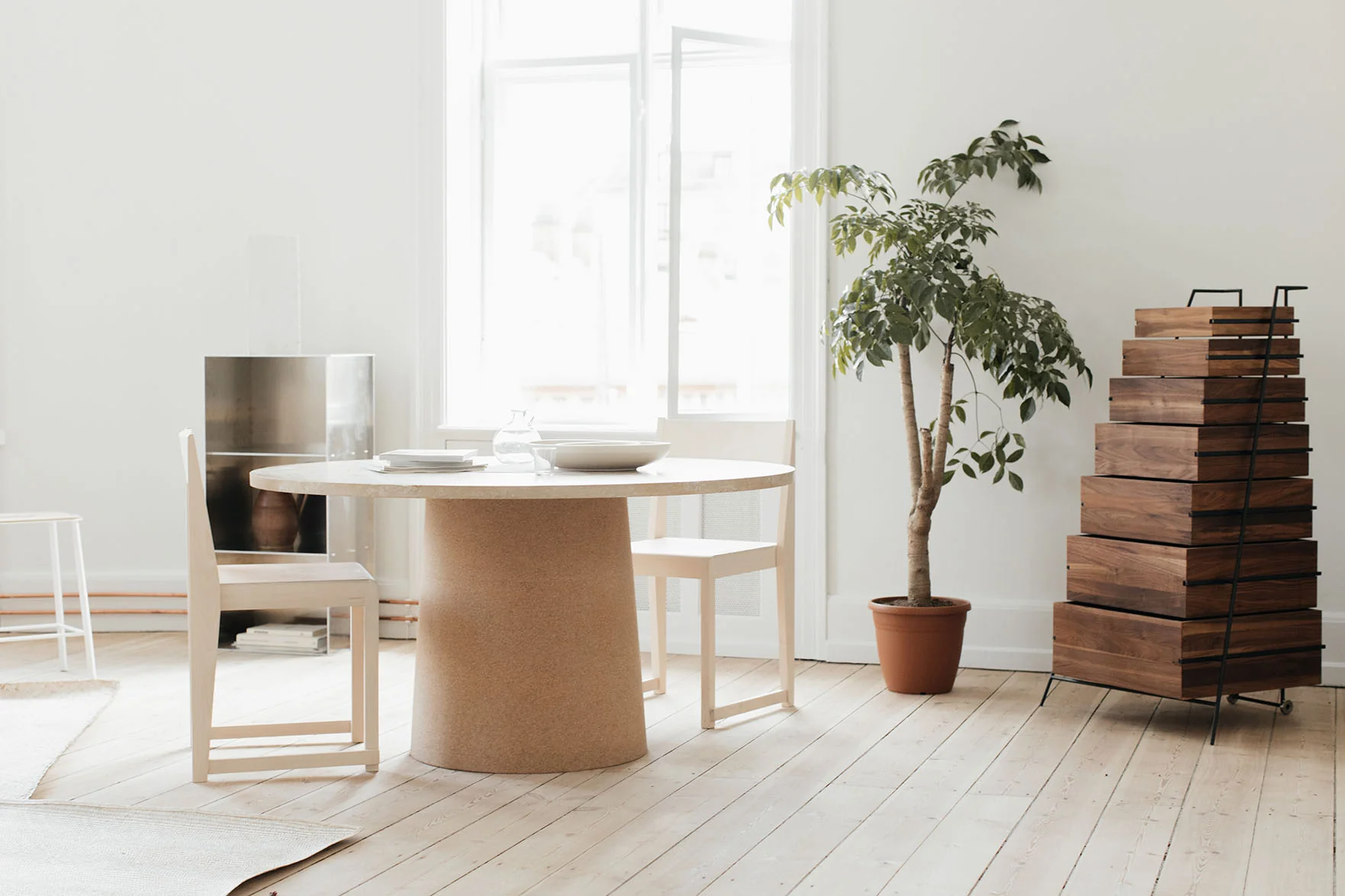 Frama Sutoa - Walnut - Image 3