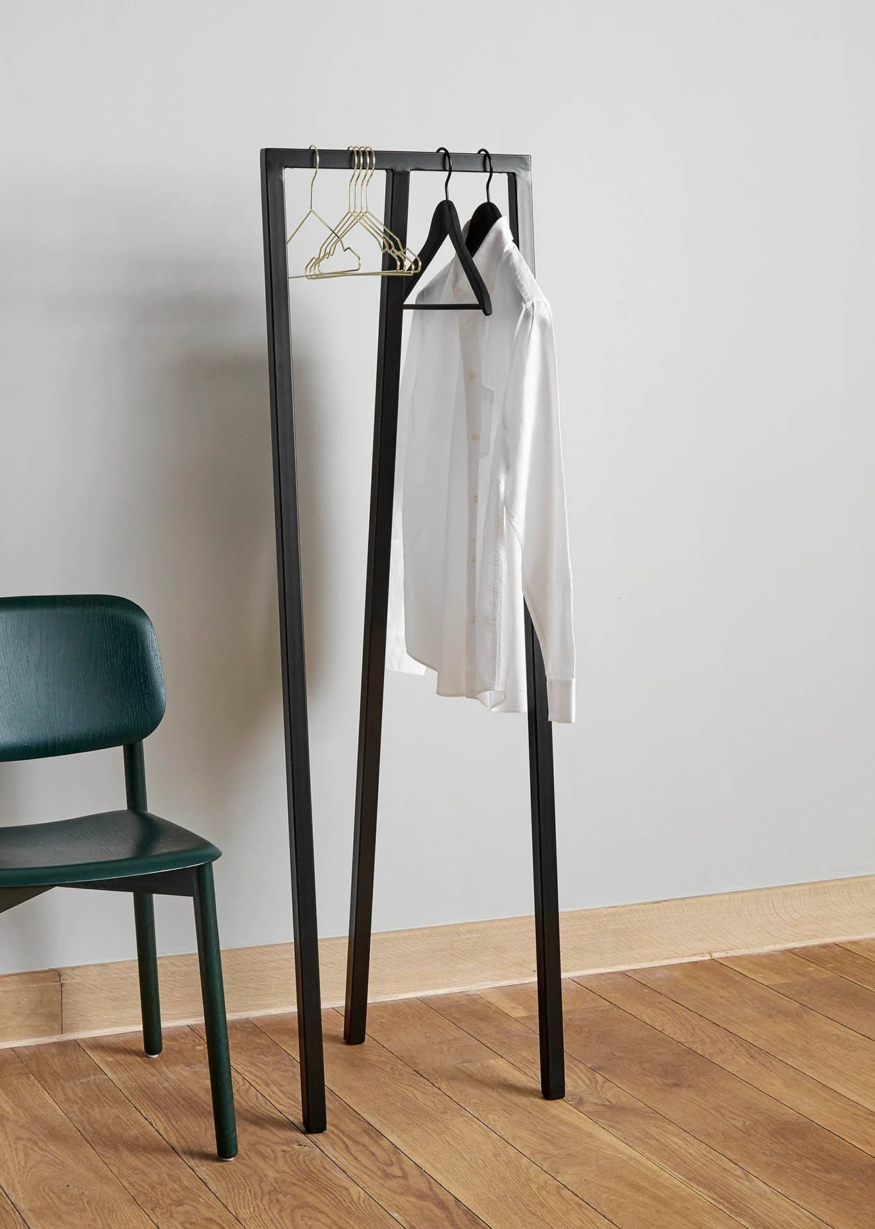 HAY Loop Stand Hall - Image 4