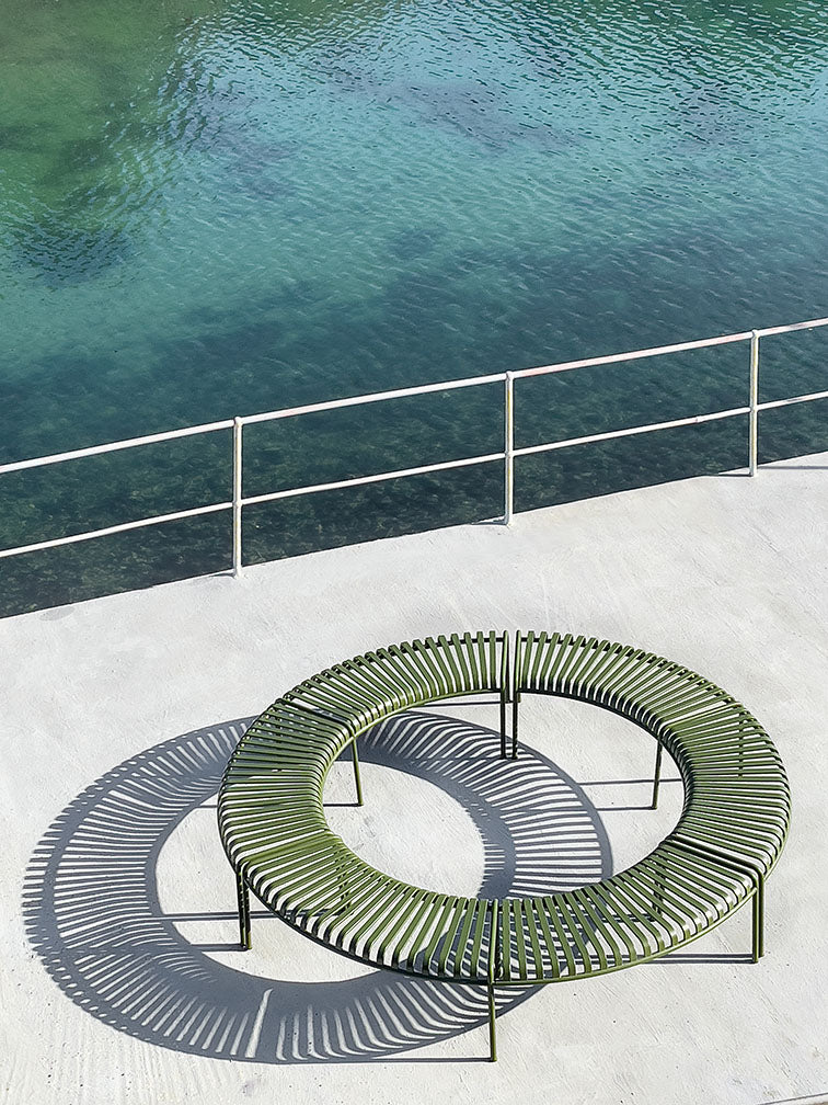 HAY Palissade Park Bench with Middle Leg - Image 3