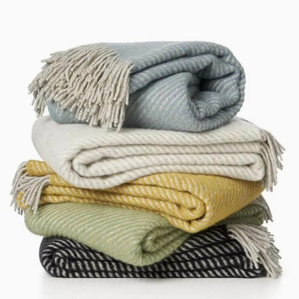 Klippan Carl Wool Blanket - Blue - Image 2