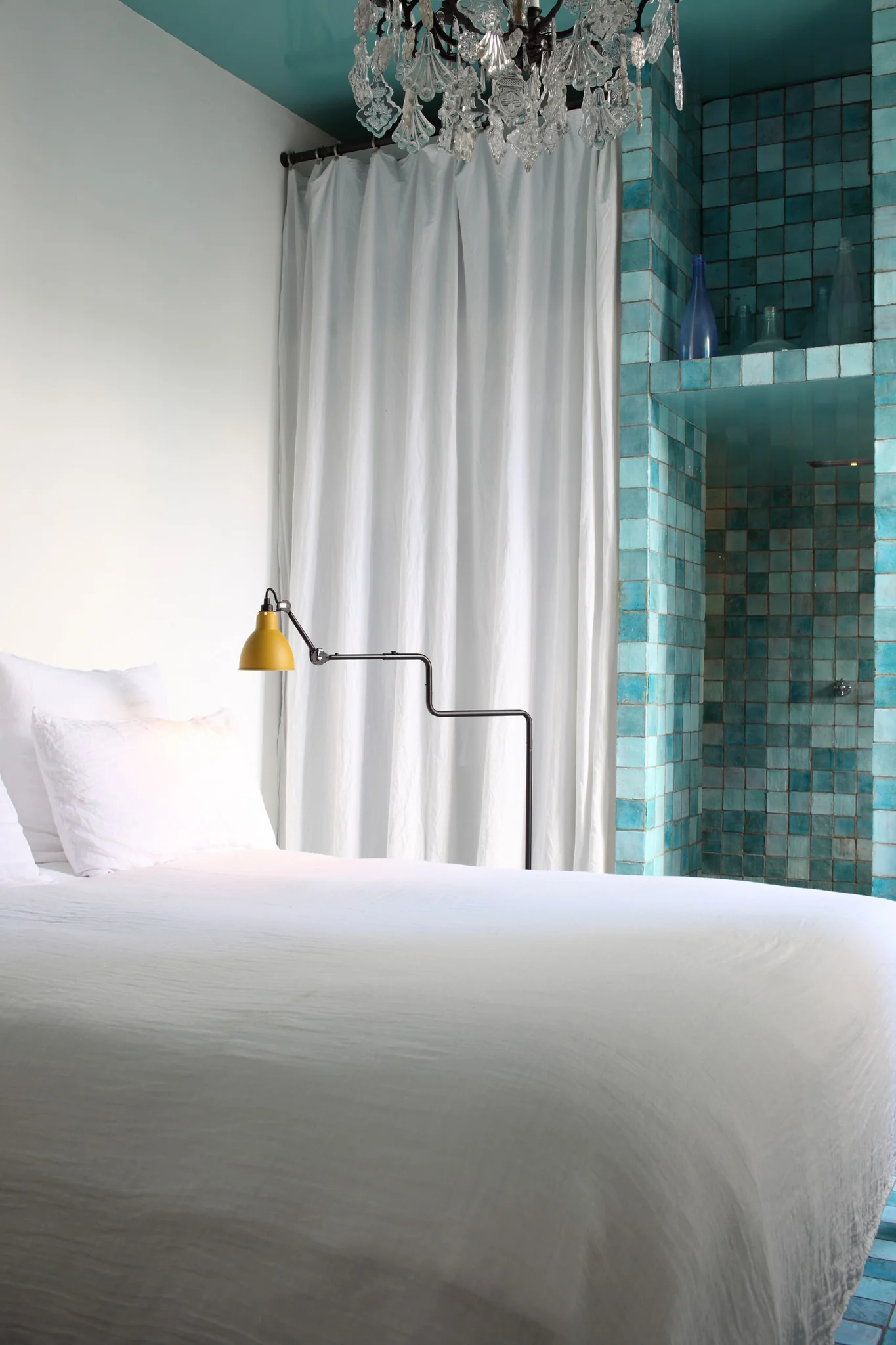 DCW Editions Lampe Gras N° 411 Floor Lamp - Image 4