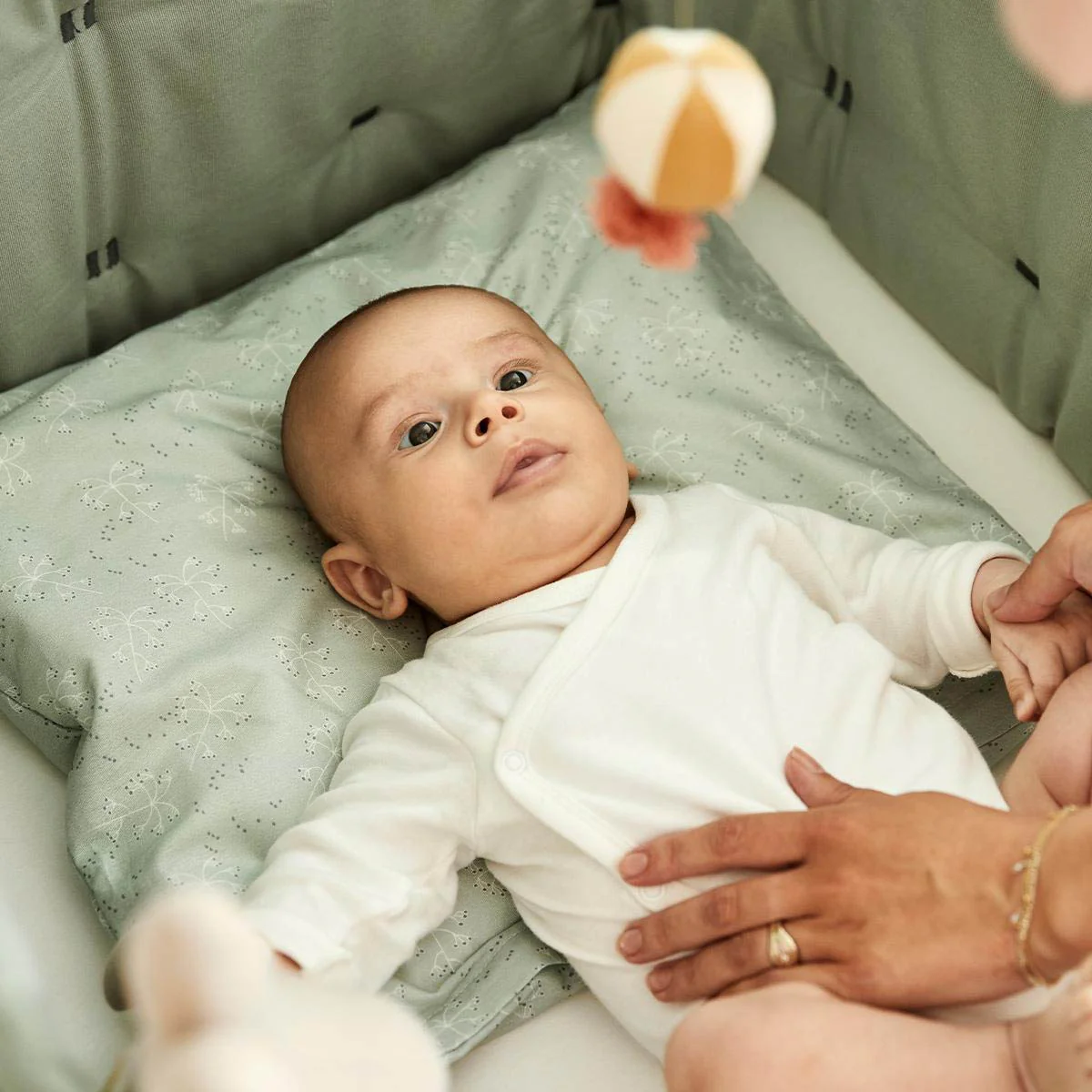 Leander Linea Baby Cot Bumper - Image 11