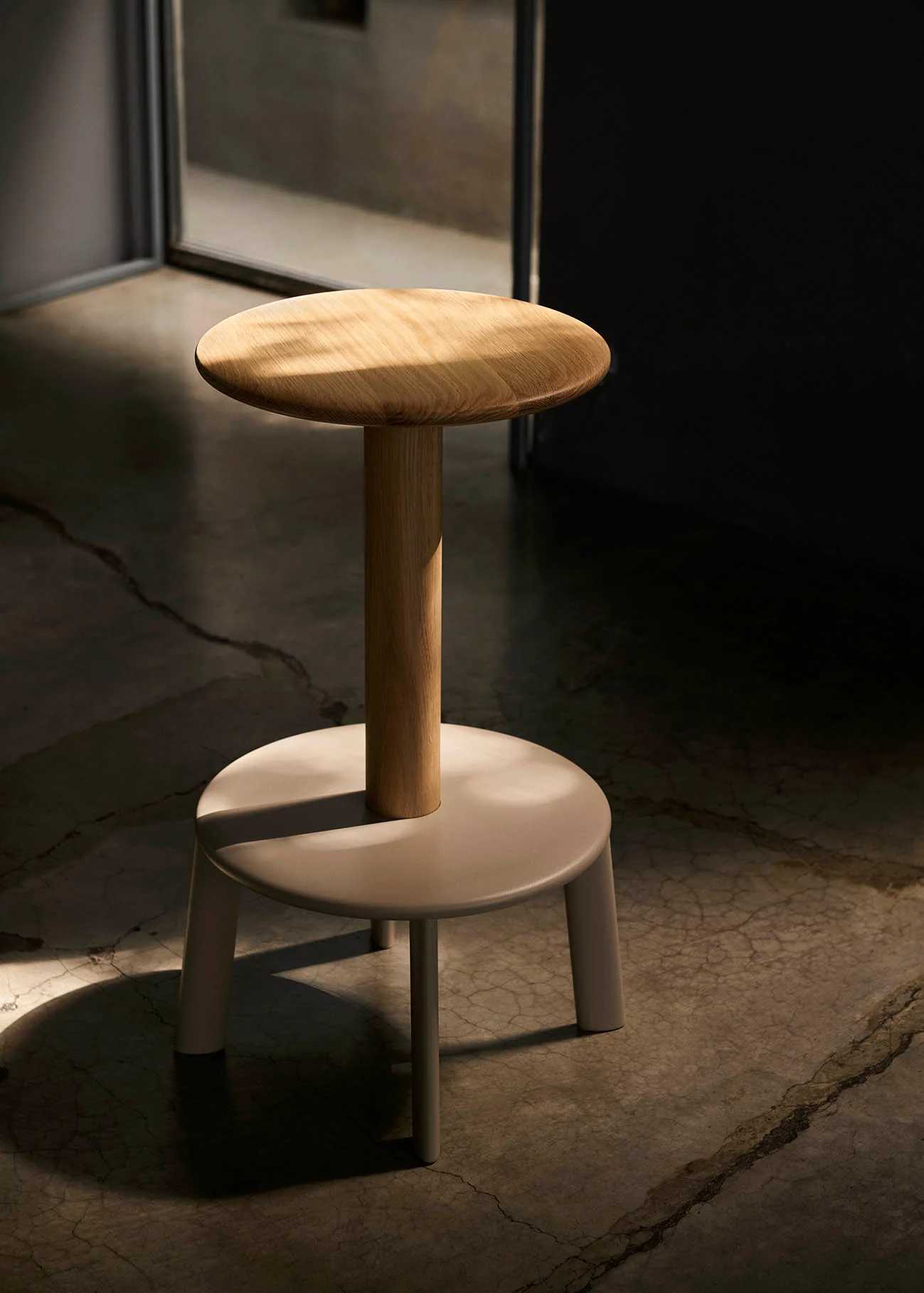 &Tradition Massif Bar Stool AV40 - Image 2