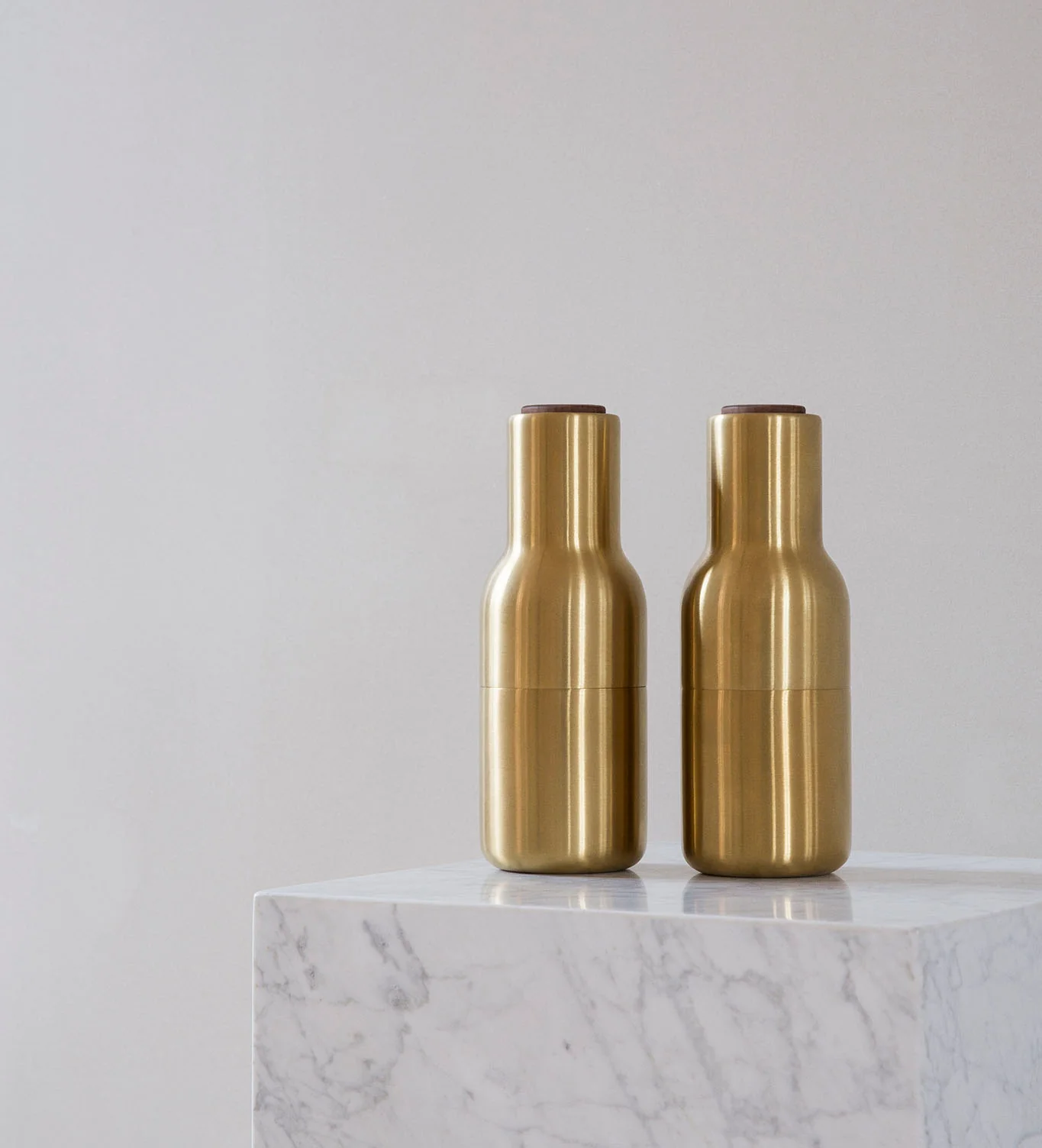 Audo Copenhagen Bottle Grinders - Brushed Brass - Image 4