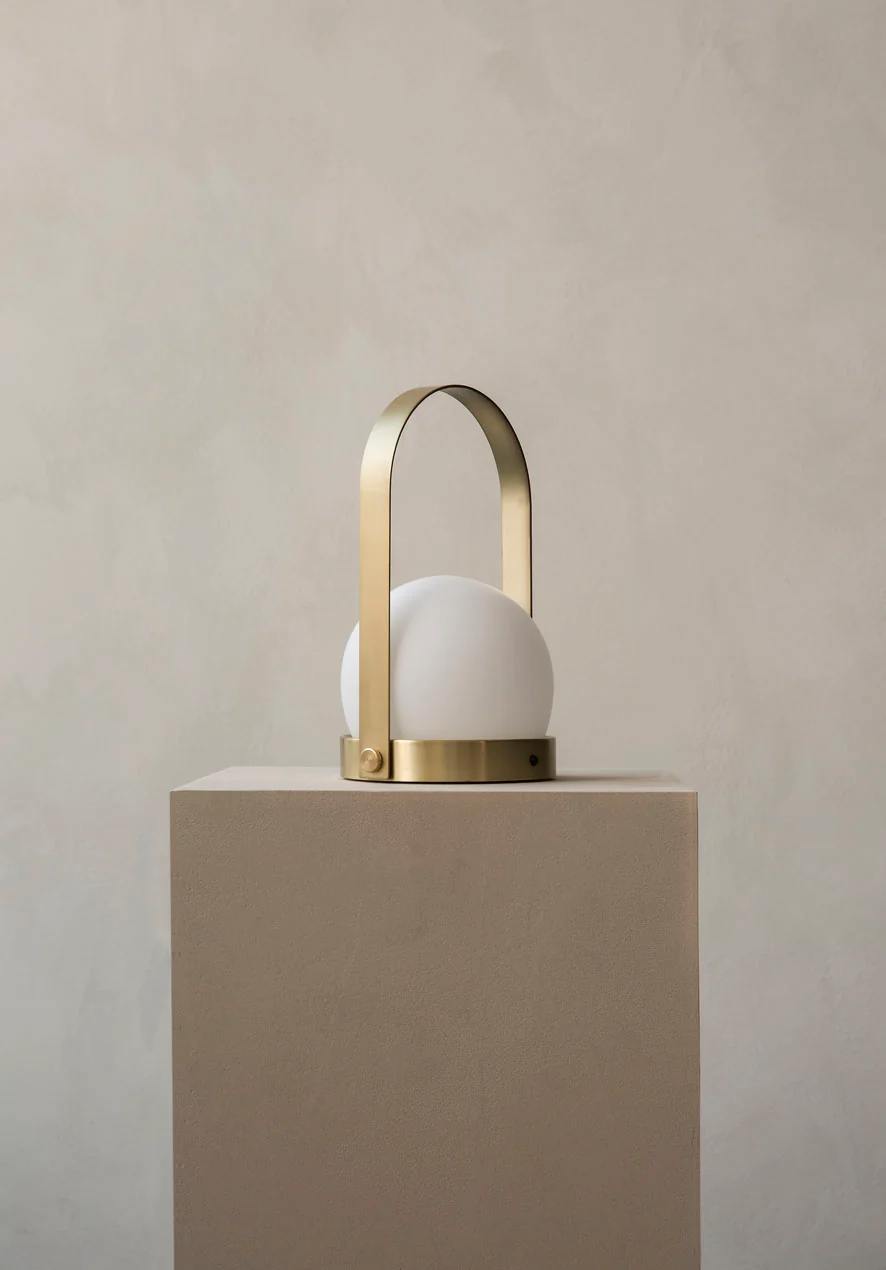 Audo Copenhagen Carrie Table Lamp Portable- Brushed brass - Image 3