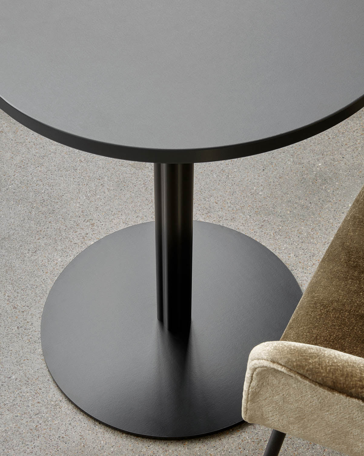 Audo Copenhagen Harbour Column Dining Circular 80cm - Image 2