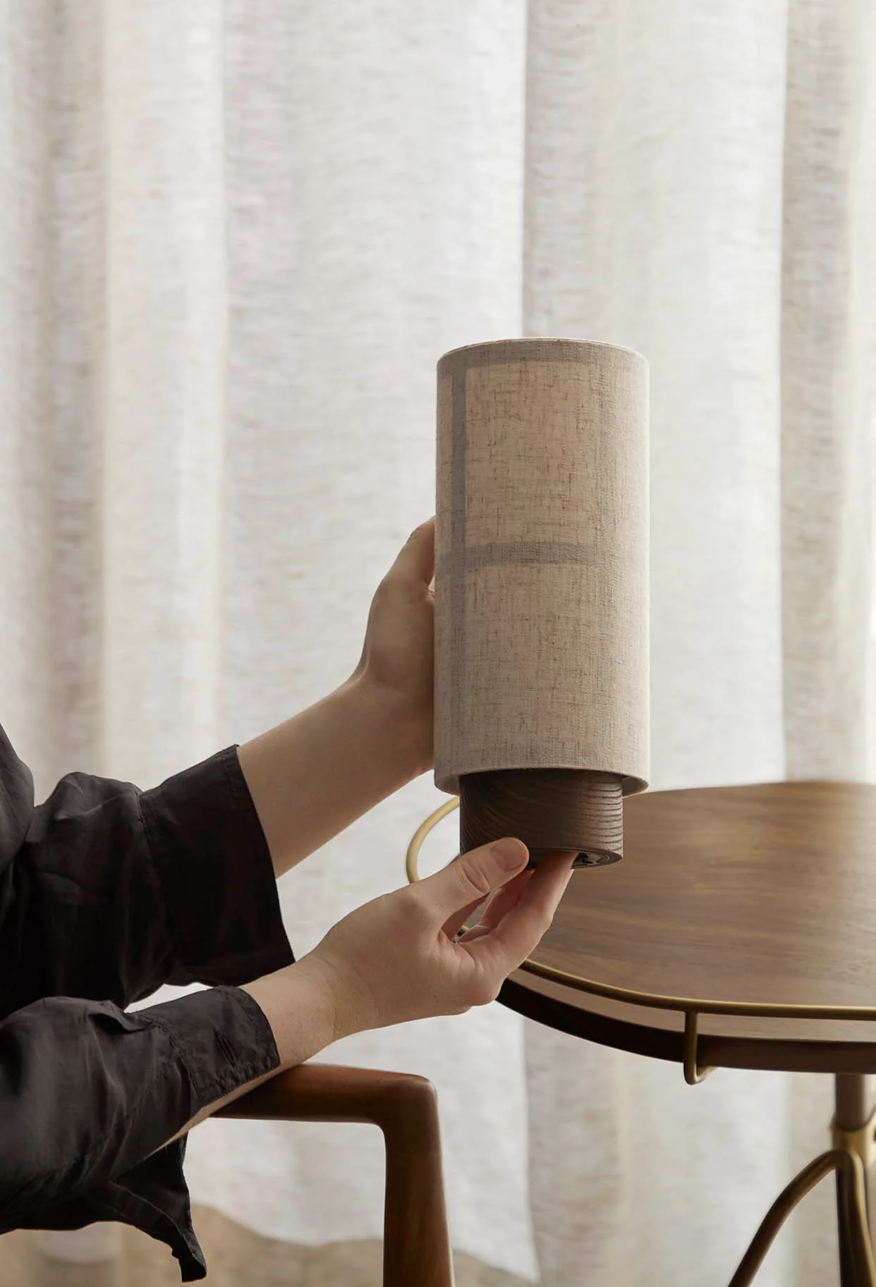 Audo Copenhagen Hashira Table Lamp Portable - Raw - Image 4