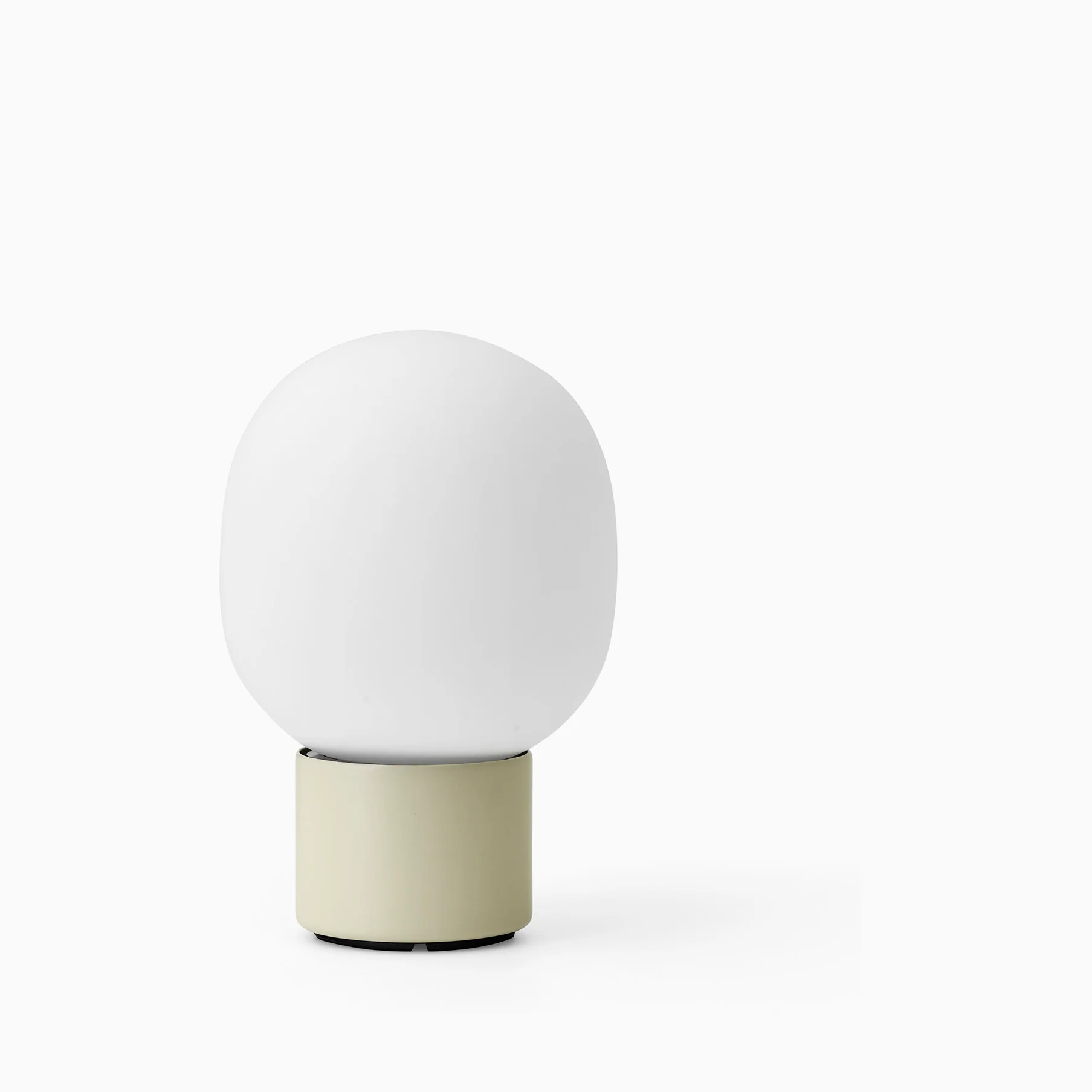 Audo Copenhagen JWDA Lamp Portable - Alabaster White - Image 9