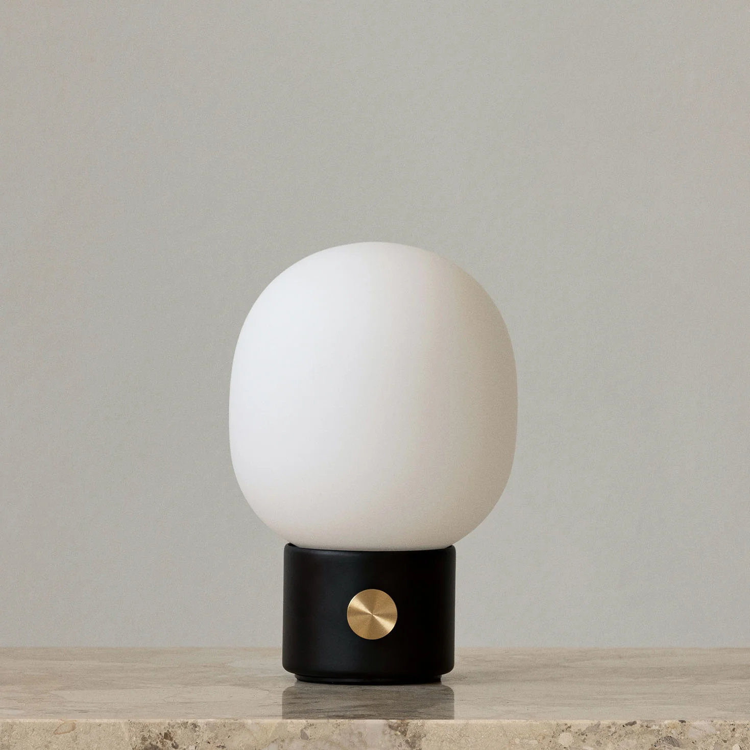 Audo Copenhagen JWDA Lamp Portable - Black - Image 3