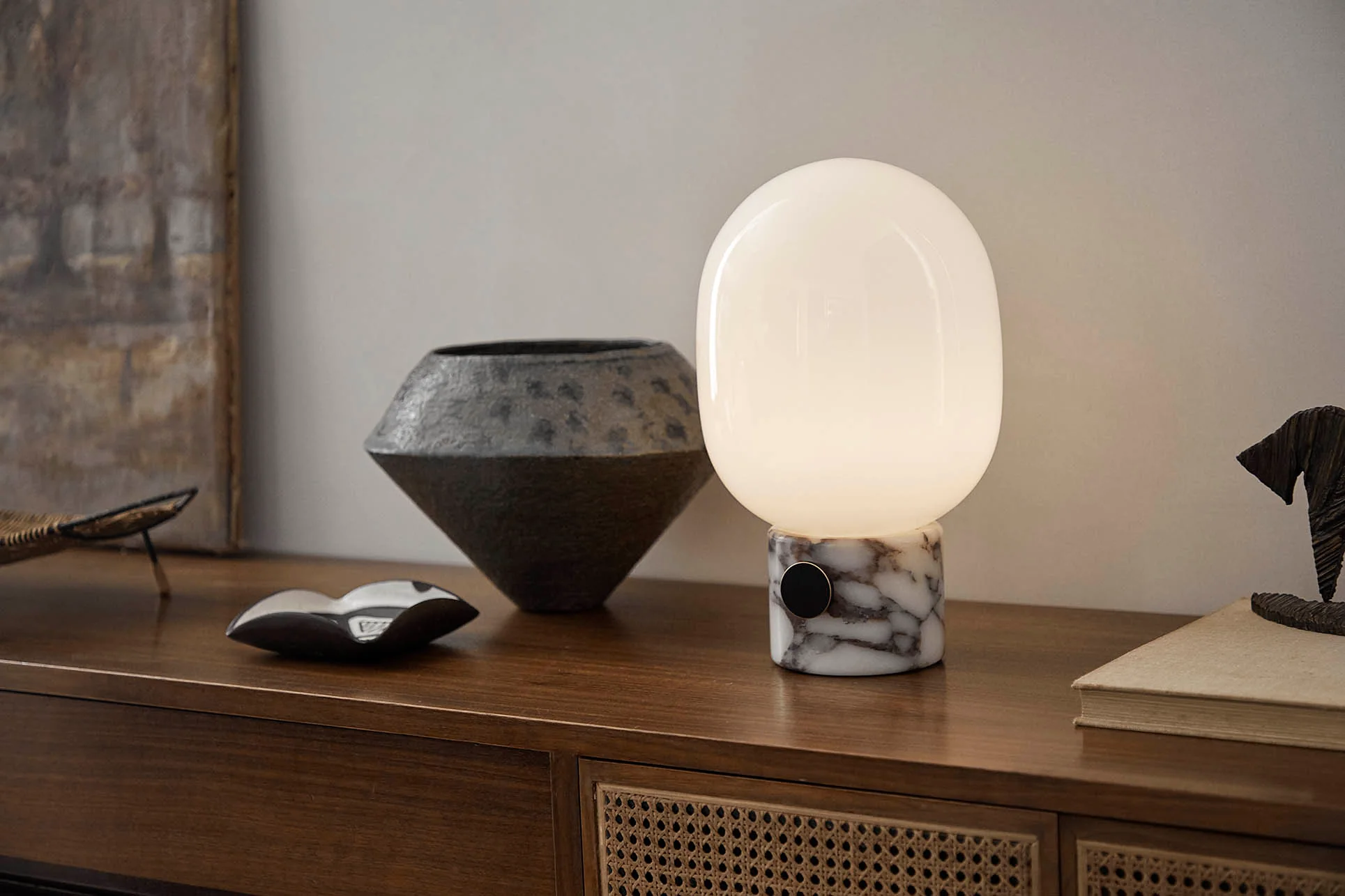 Audo Copenhagen JWDA Lamp Rose Calacatta Viola Marble - Image 5