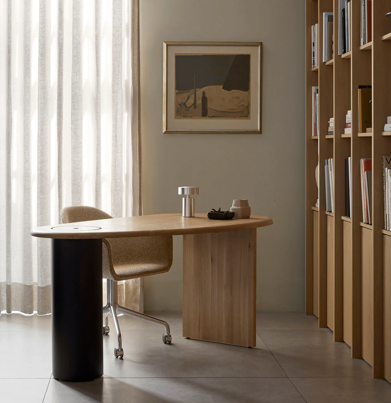 Audo Copenhagen The Eclipse Desk - Image 9