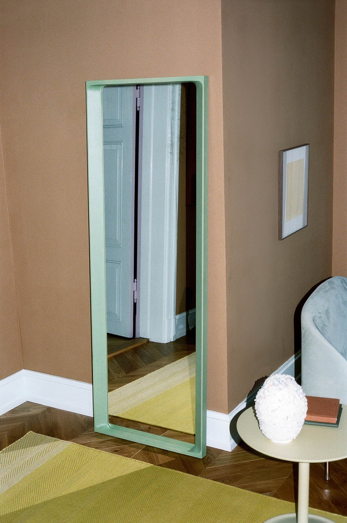 Muuto Arced Mirror - 170 x 61cm - Image 7