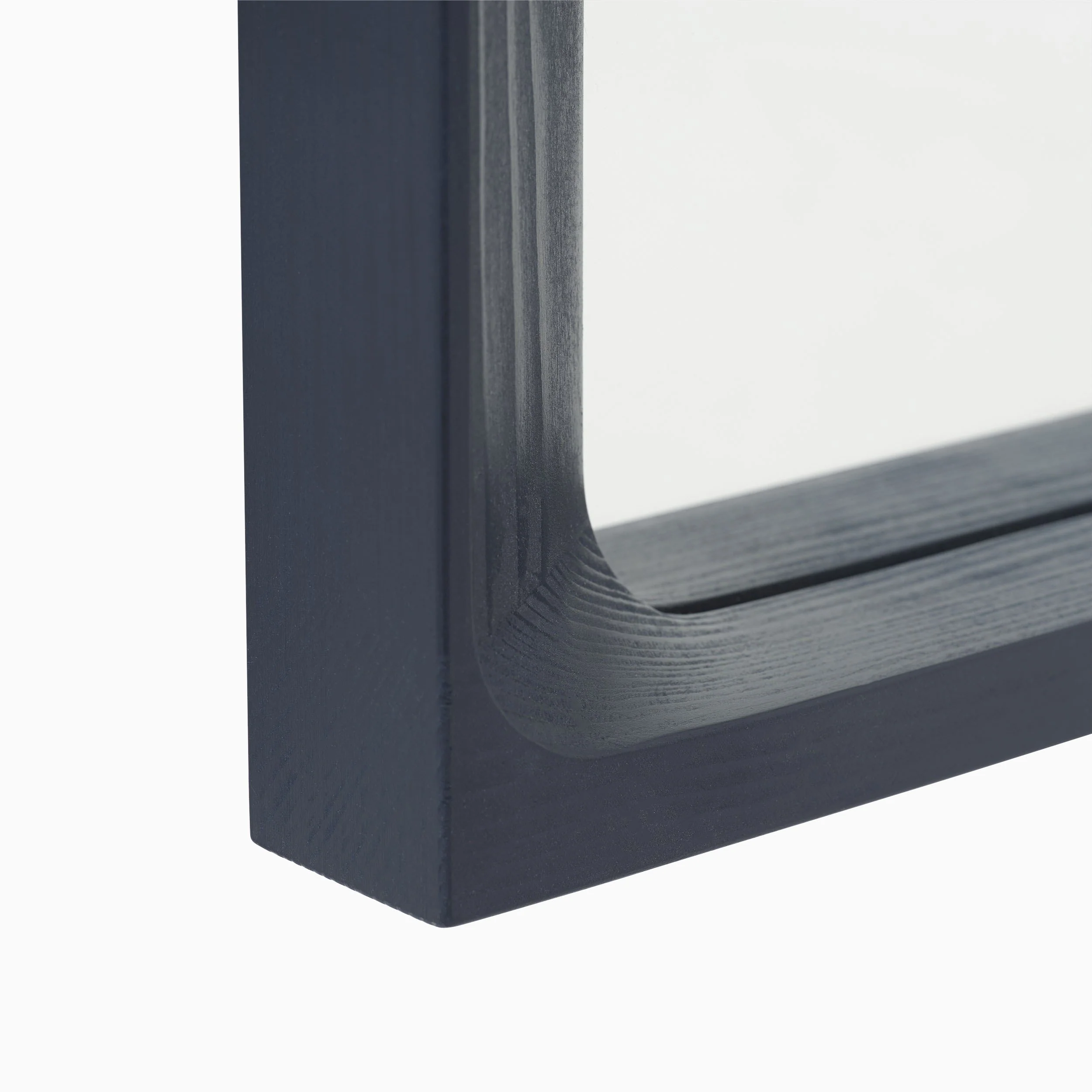 Muuto Arced Mirror - 80 x 55cm - Image 10