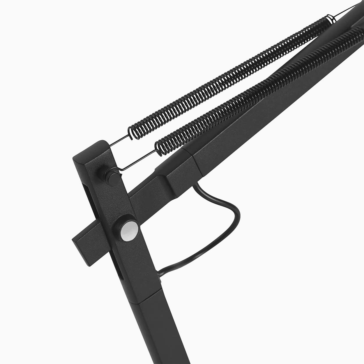Muuto Dedicate Table Lamp - S2 - Image 9