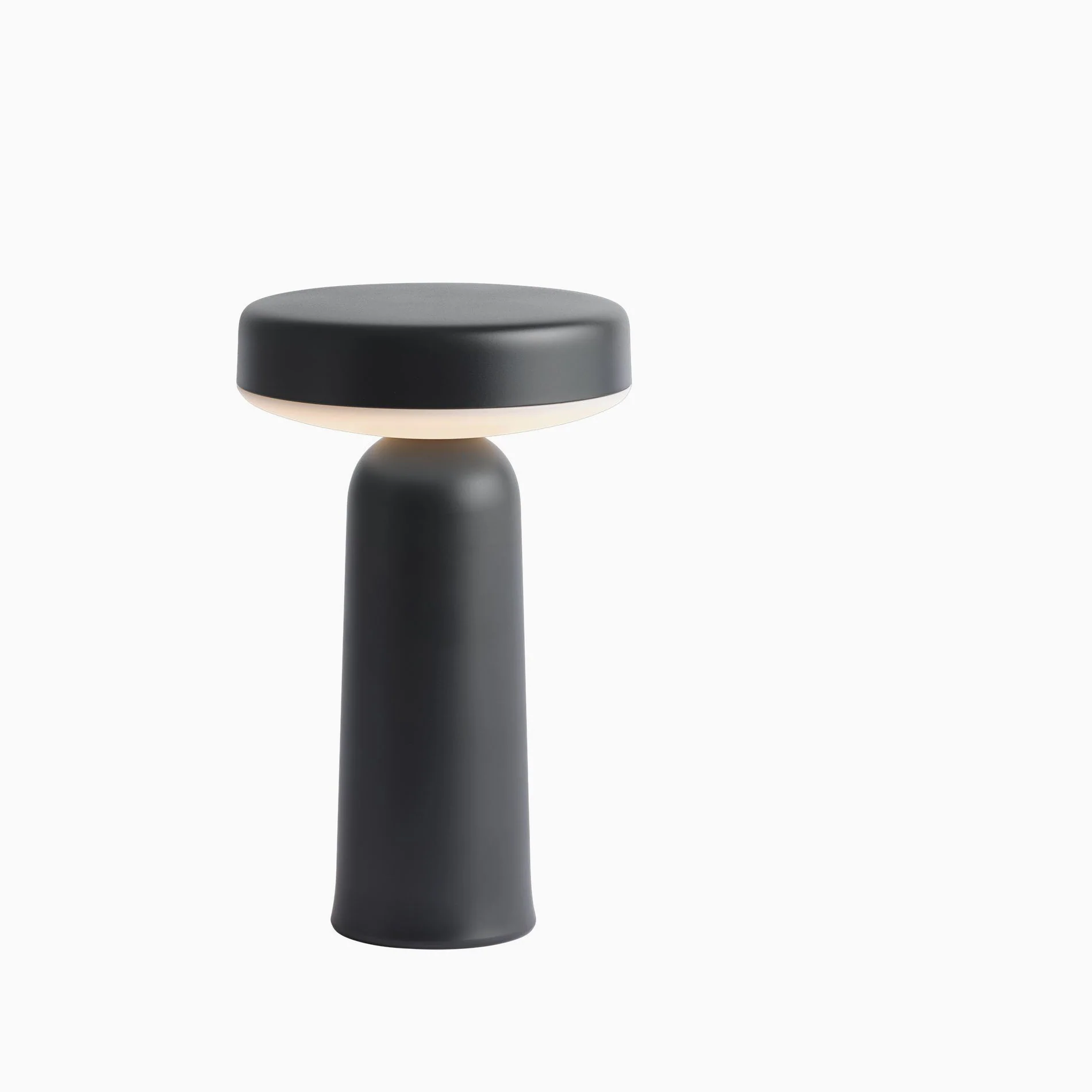 Muuto Ease Portable Lamp - Black