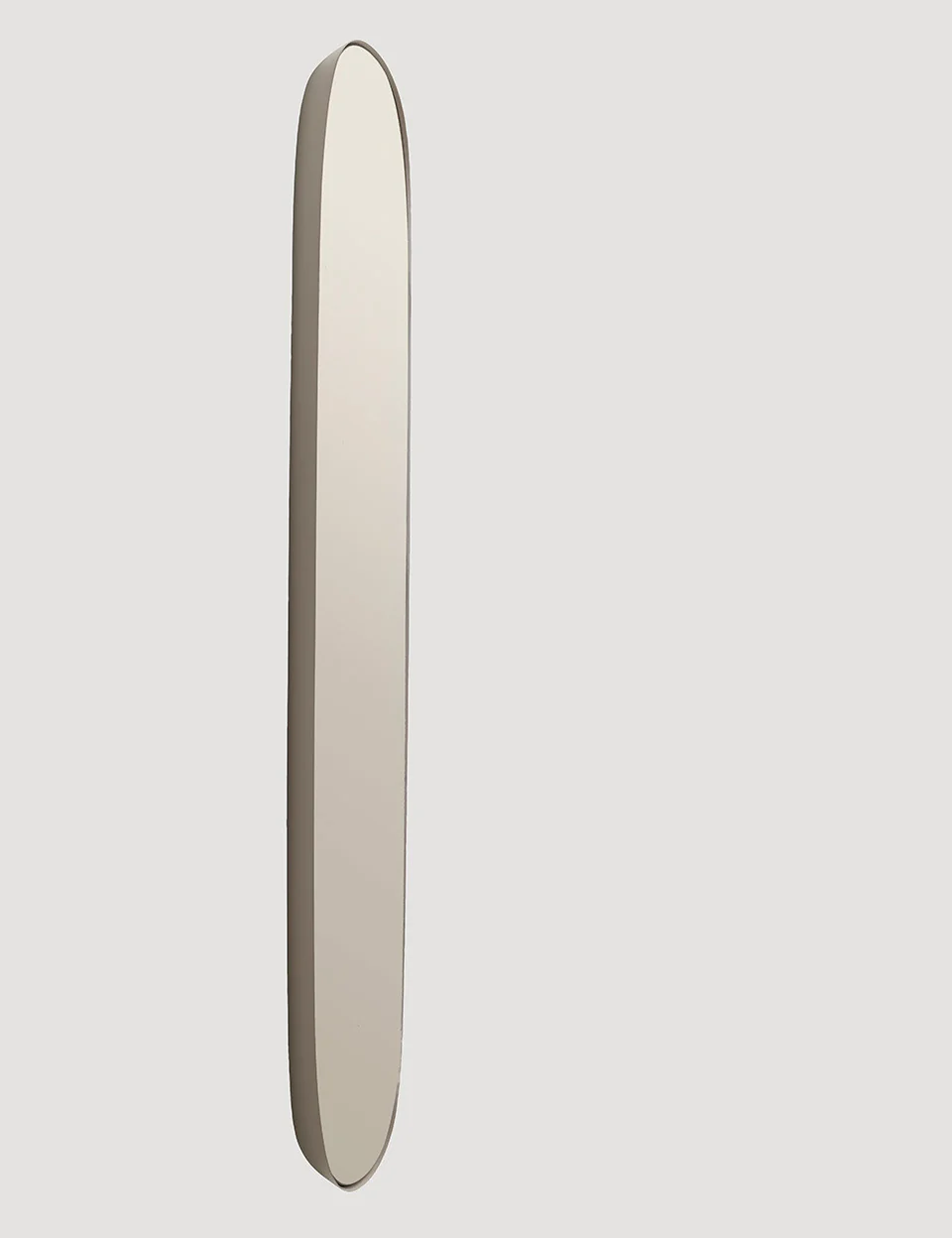 Muuto Framed Mirror (Large) - Image 9