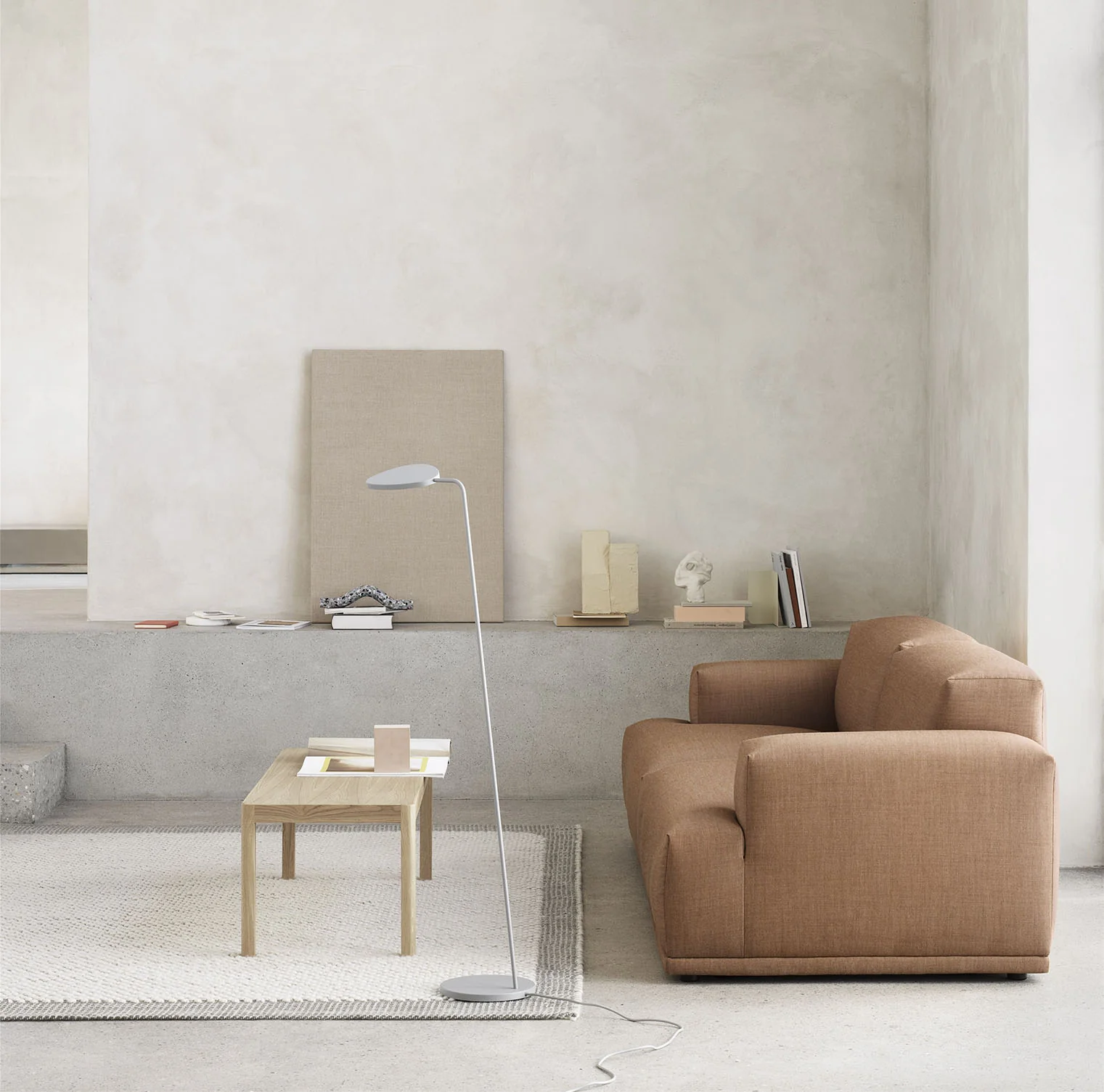 Muuto Leaf Floor Lamp - Grey - Image 2