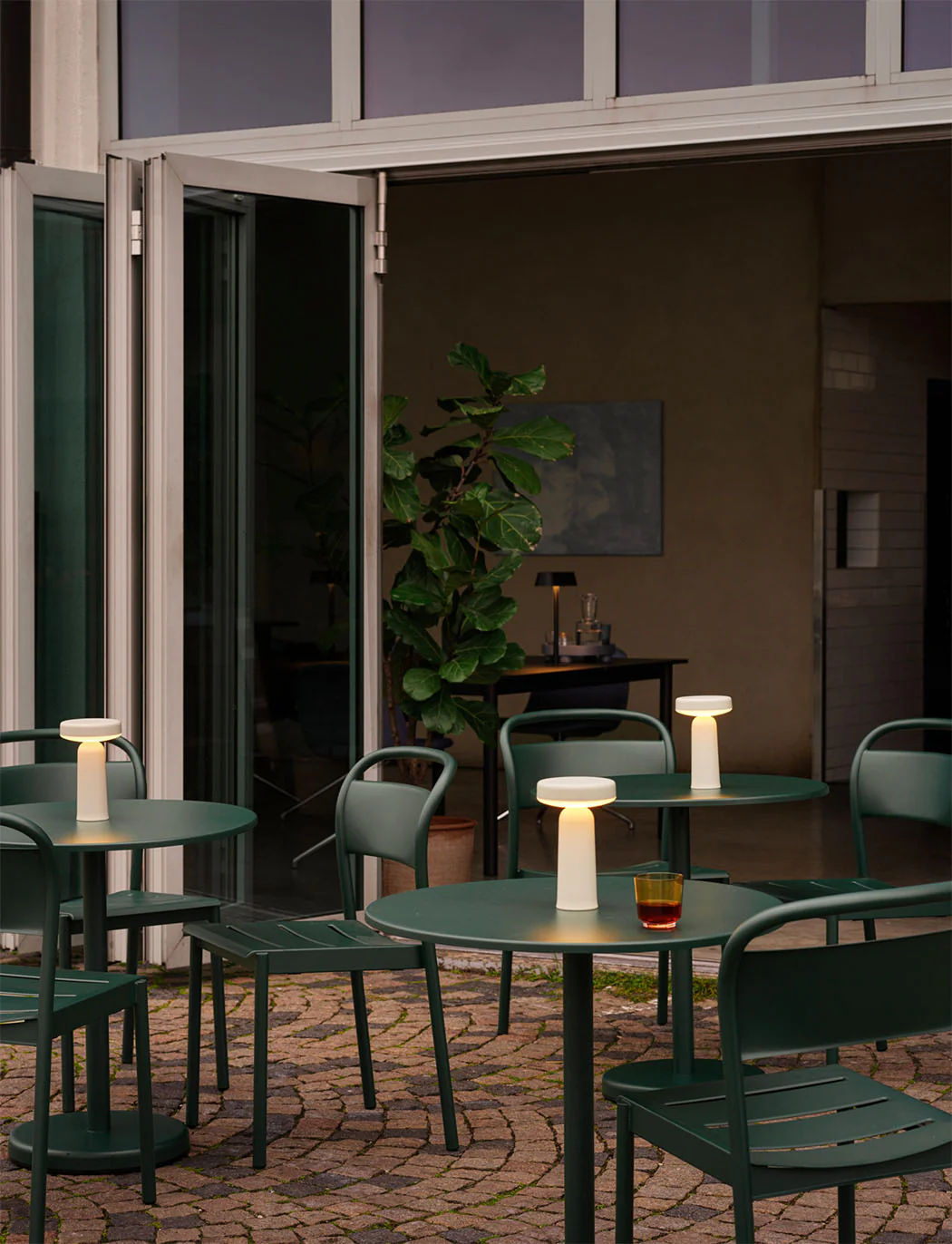 Muuto Linear Steel Cafe Table Ø70cm - Image 2