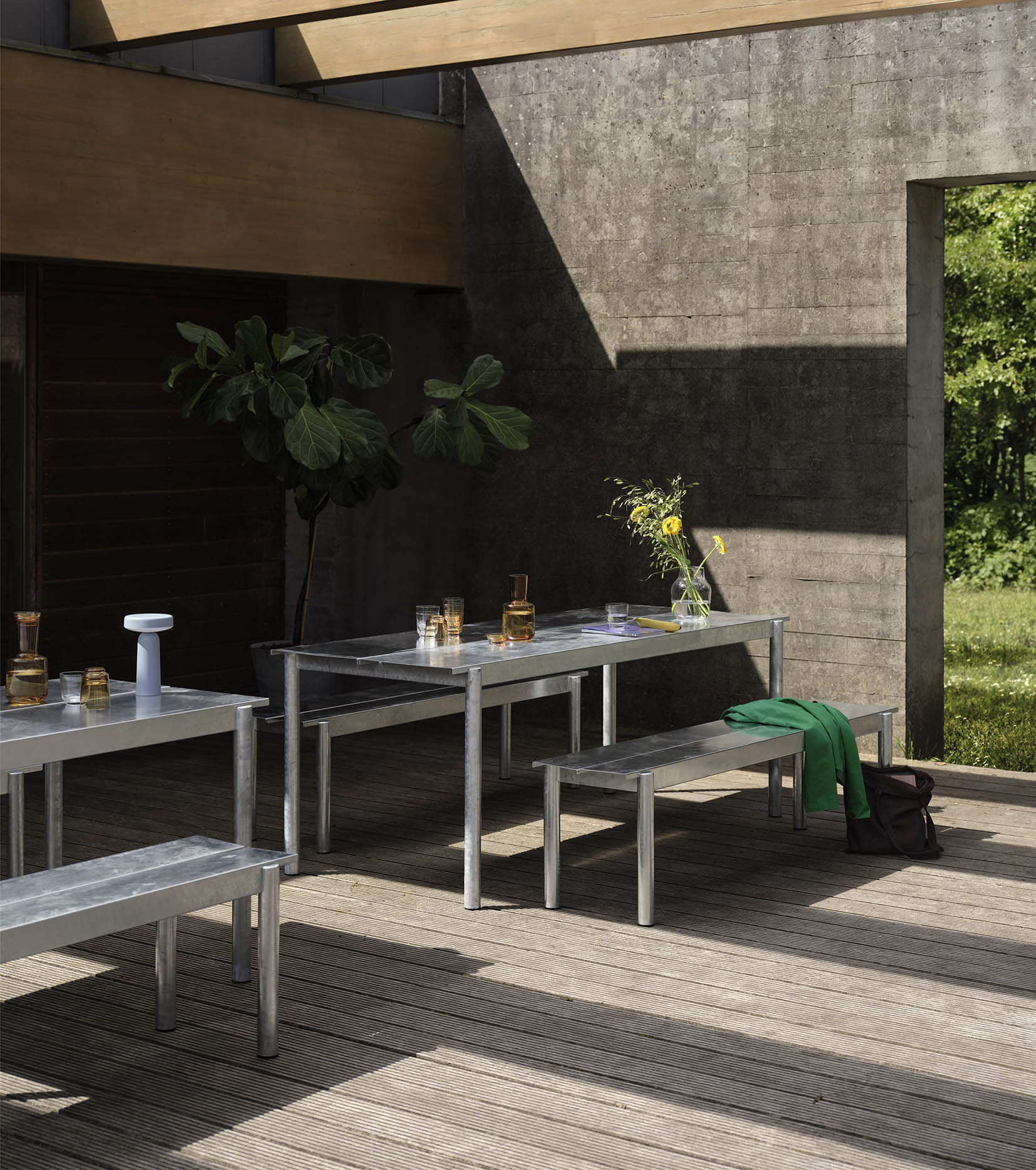 Muuto Linear Steel Table - Image 2