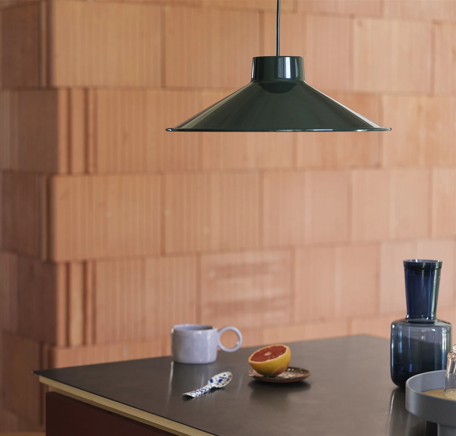 Muuto Raise Carafe - Dark Blue - Image 2