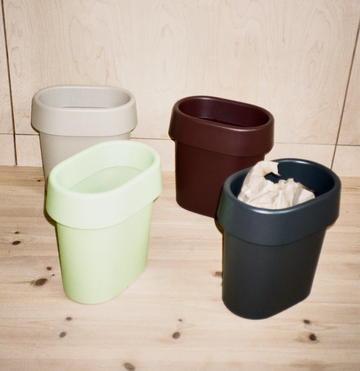 Muuto Reduce Bin - Anthracite - Image 2
