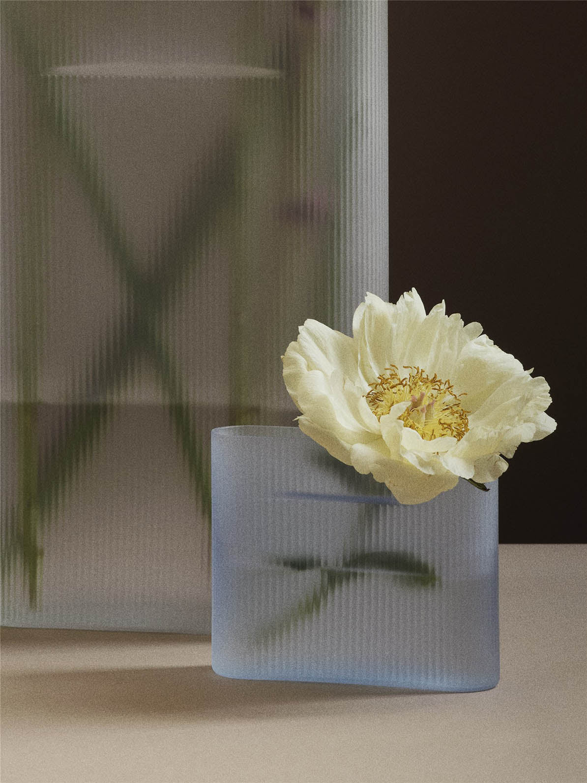 Muuto Ridge Vase H16.5 - Image 2
