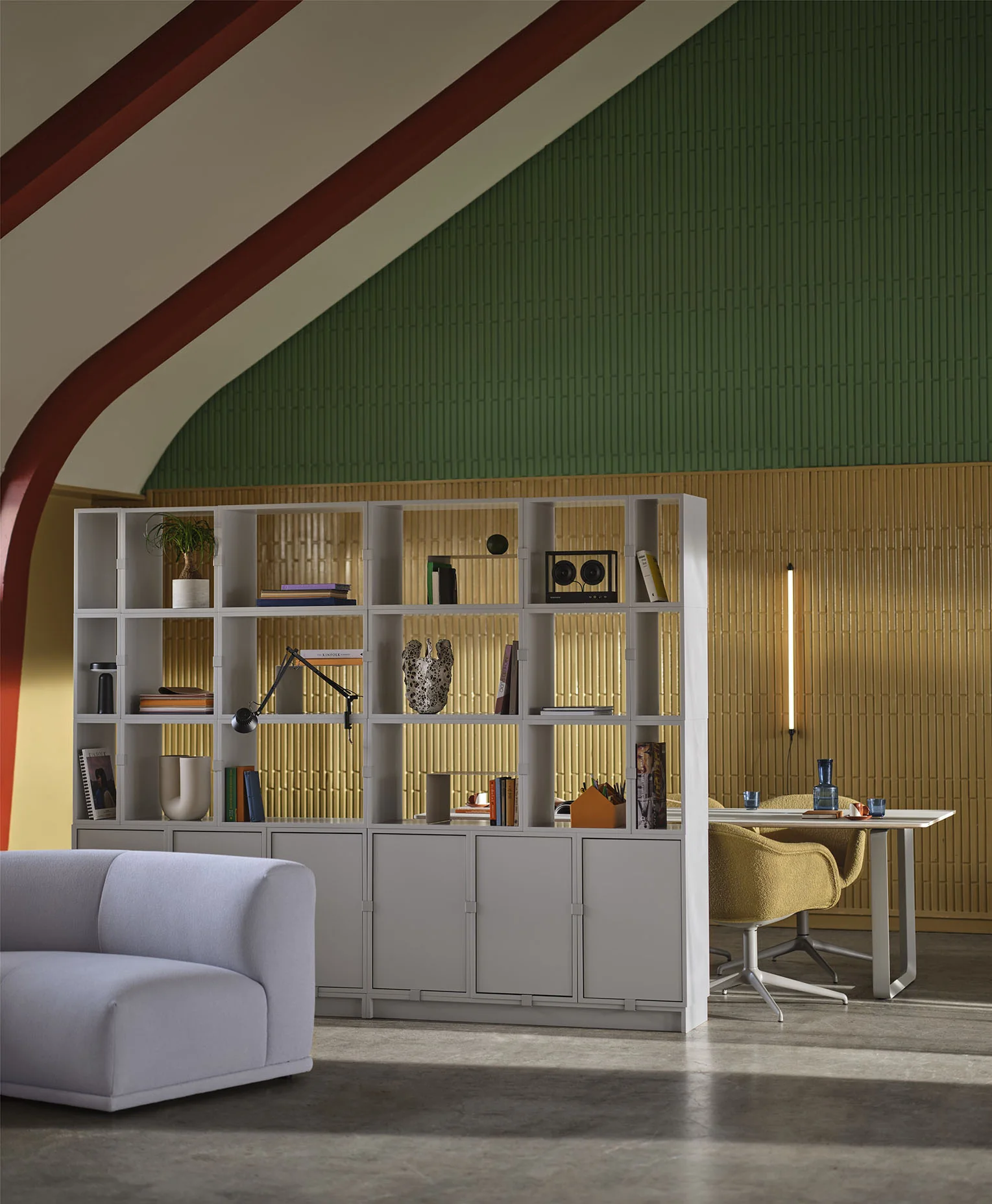 Muuto Stacked Shelves Medium without Backboard - Image 5