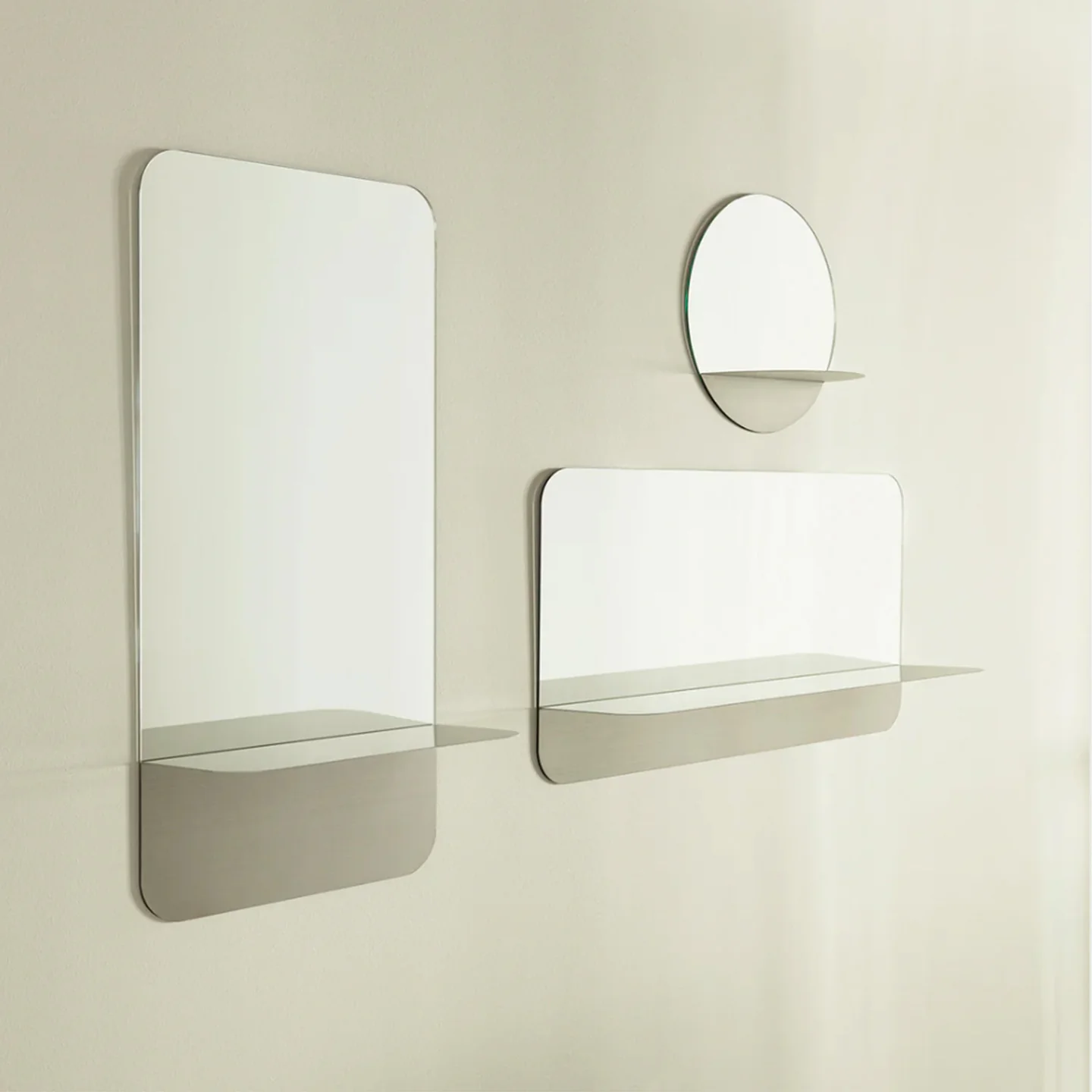 Normann Copenhagen Horizon Mirror Vertical - Stainless Steel - Image 2