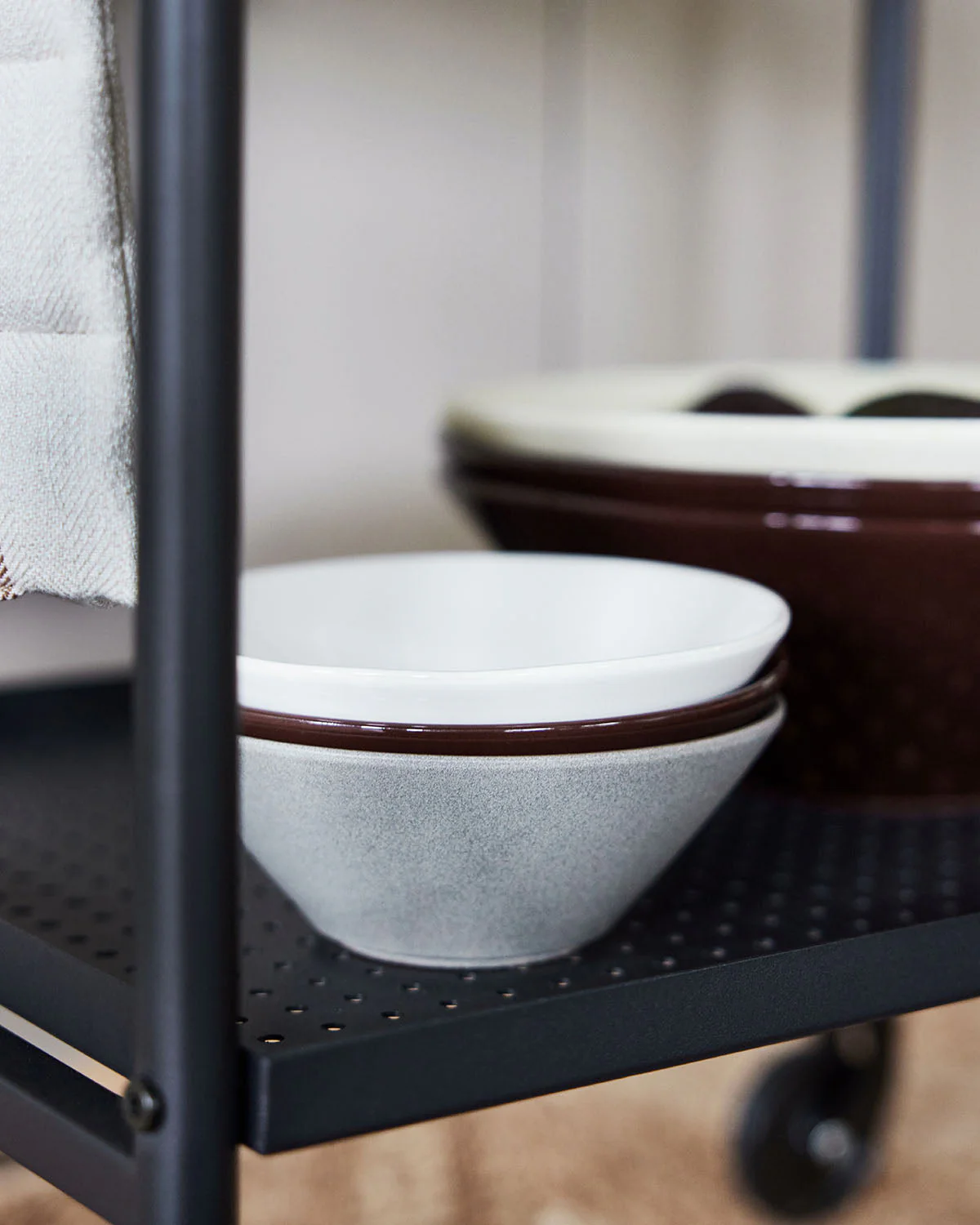 OYOY Yuka Bowl Medium - Dark Terracotta - Image 3