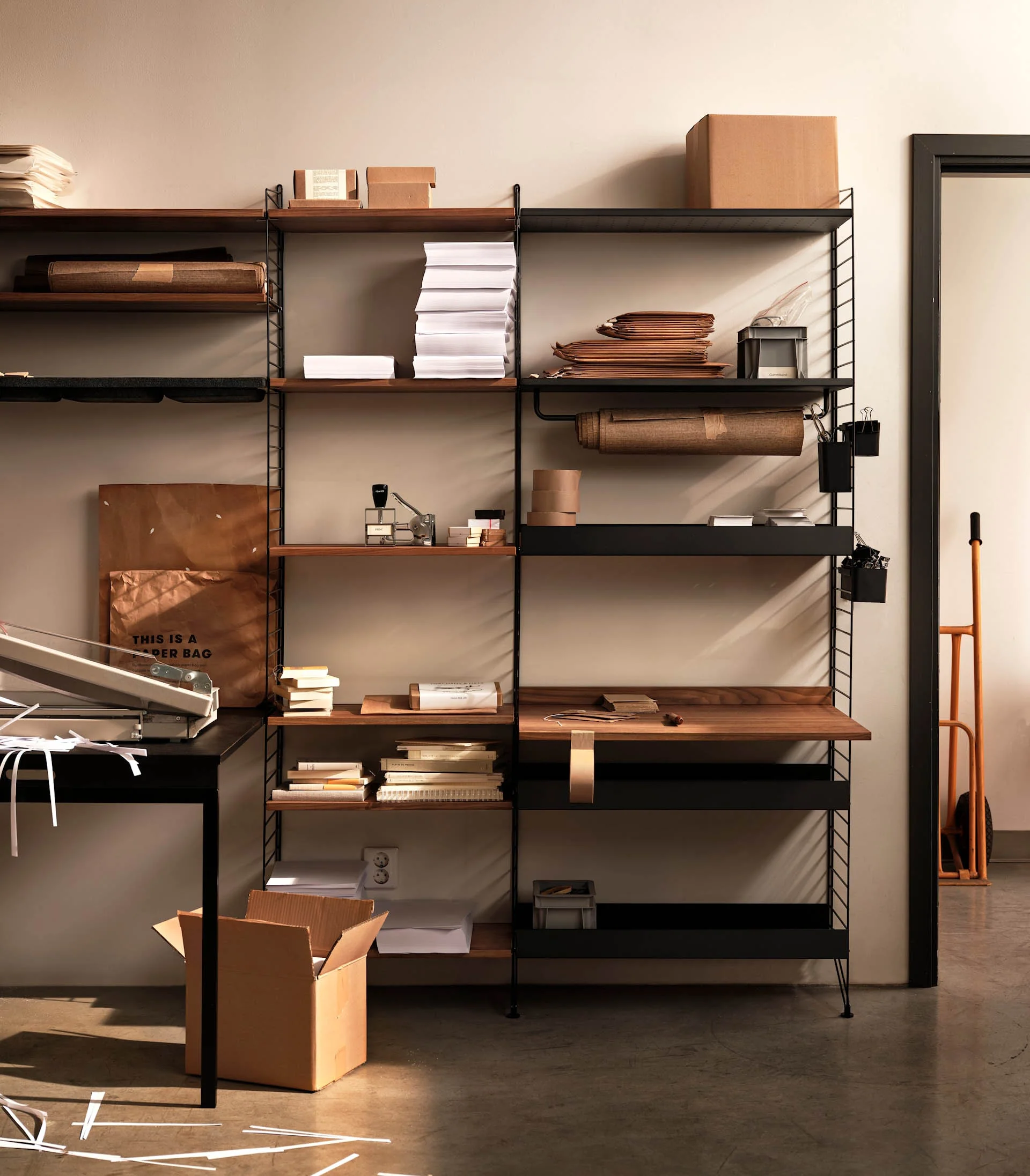 String System Work Desk - Image 17
