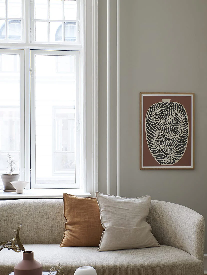 The Poster Club Linnea Andersson - Urn Terracotta - Image 4